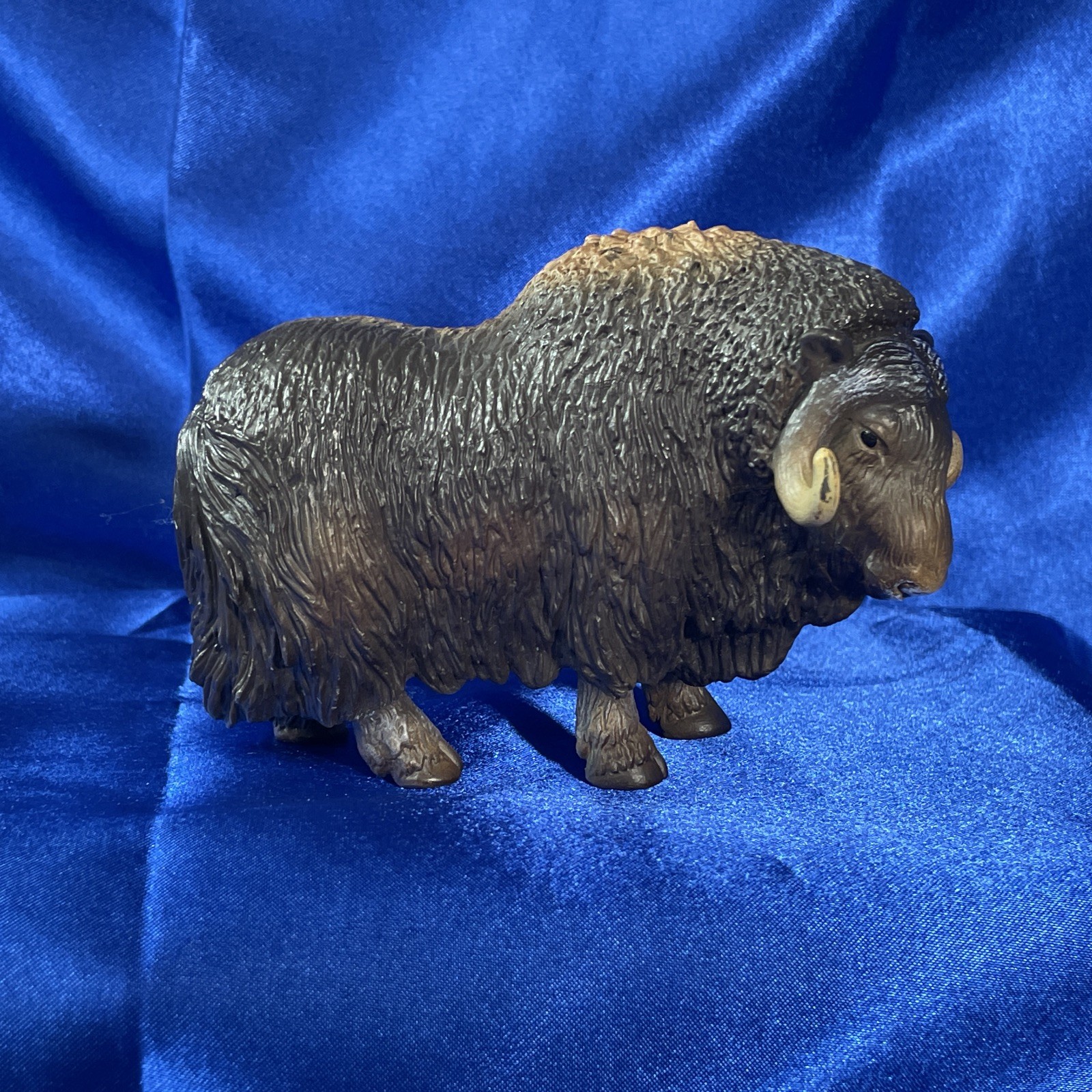 Schleich Musk Ox Animal Figure Toy Figurine 2003 HTF Rare