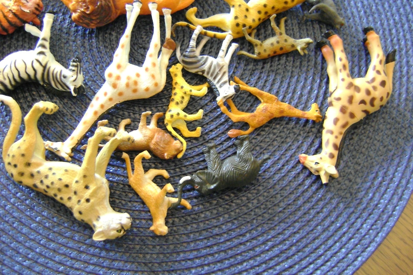 Safari Animals Figures Toy Plastic 18 EACHS AS PICTURED MIXED BRANDS