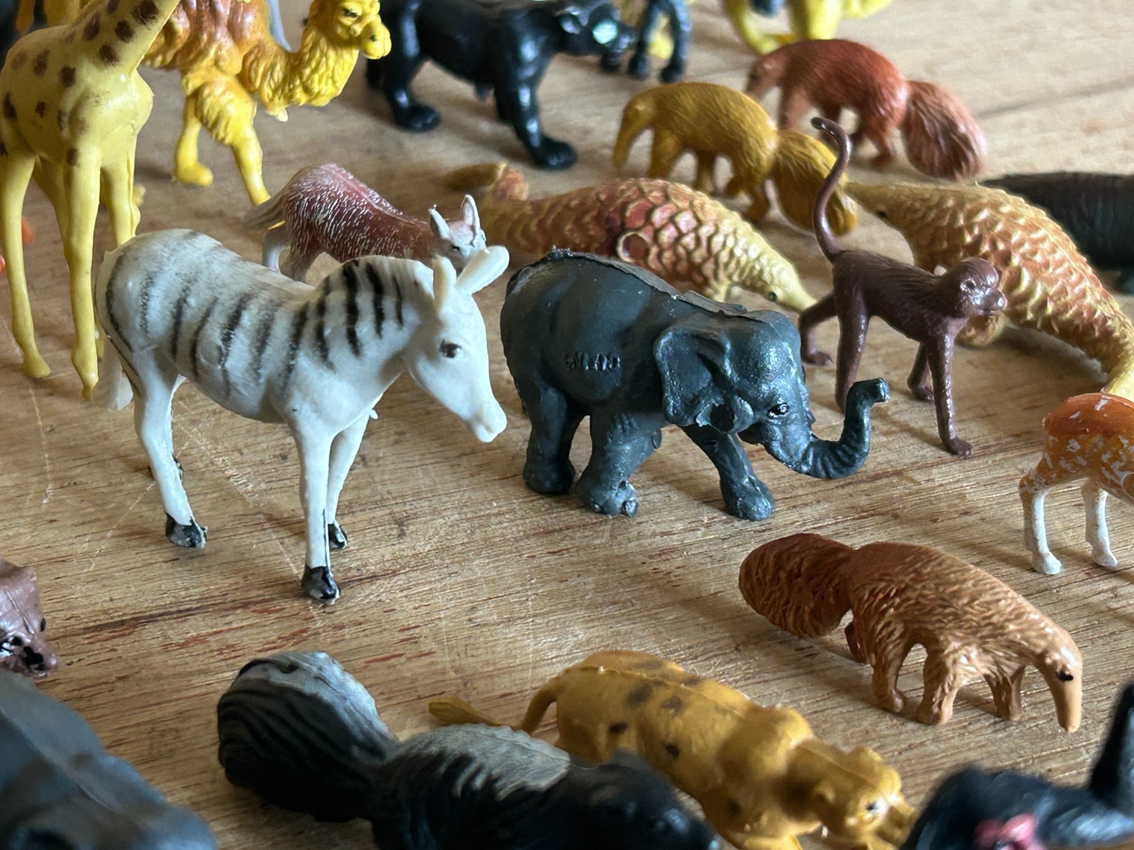 Toy Animal Junk Drawer Lot 90+ Mini Miniature Safari Outback Forest Zoo Crafts