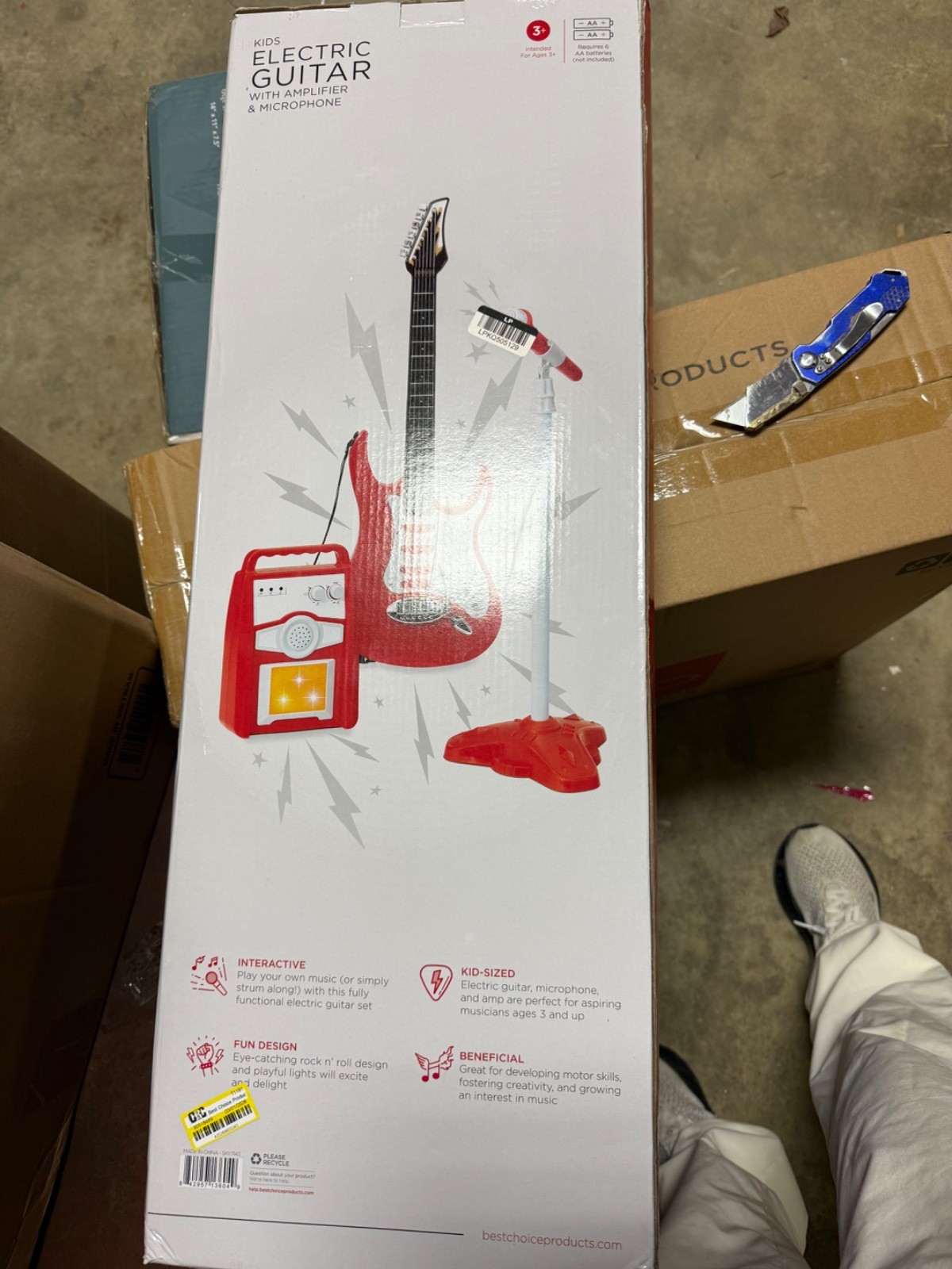 Kids Electric Guitar Set with Amp and Microphone Red Interactive Toy SKY7143