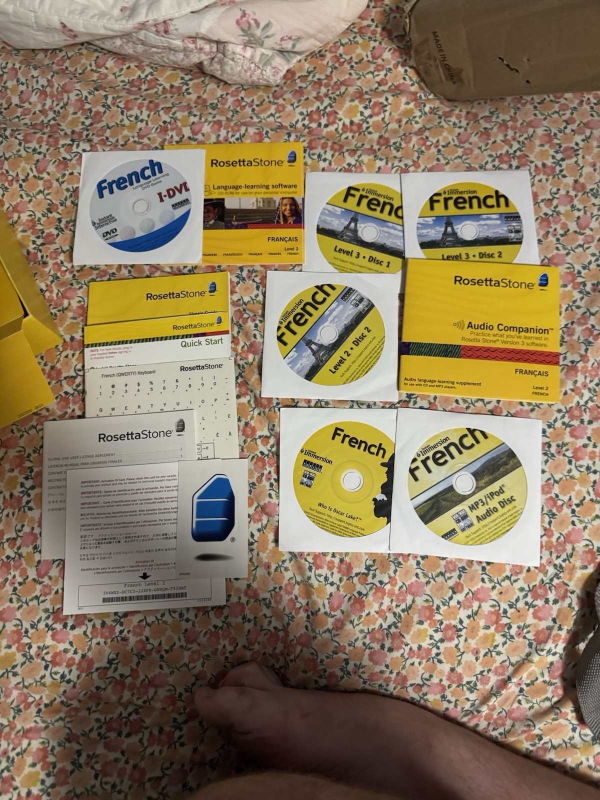 Rosetta Stone Version 4 – Language Set French – INCOMPLETE SEE PHOTOS