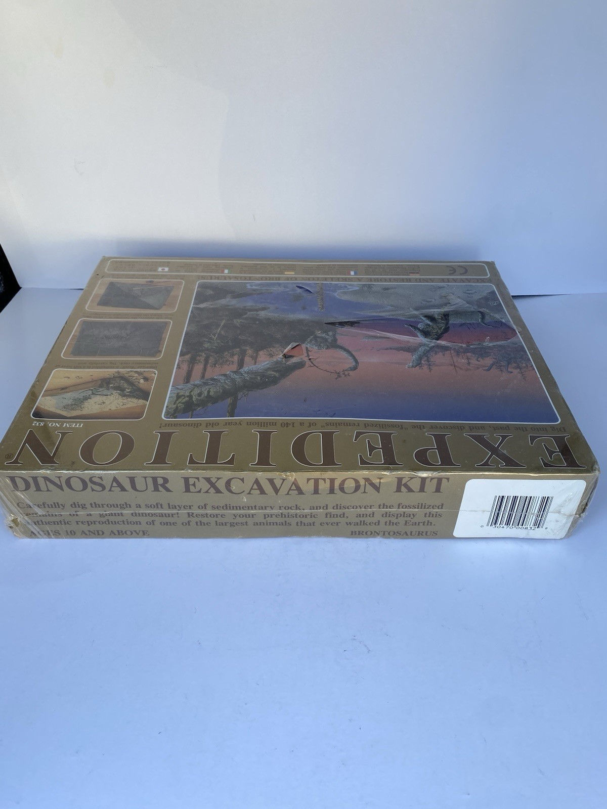 Dinosaur Excavation Kit Expedition Brontosaurus Skeleton Fossil Restoration 832
