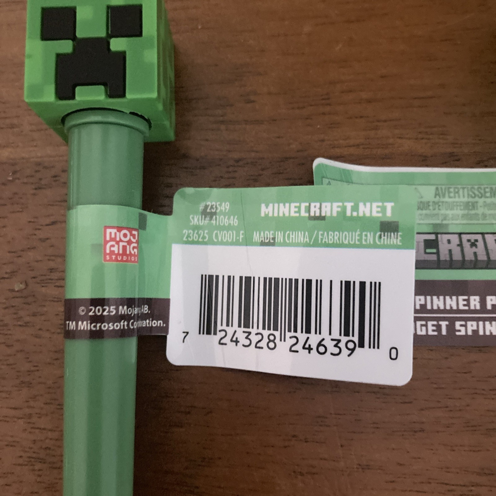 Lot Of 3 MineCraft Fidget, Spinner Pens with cap. New With Tags