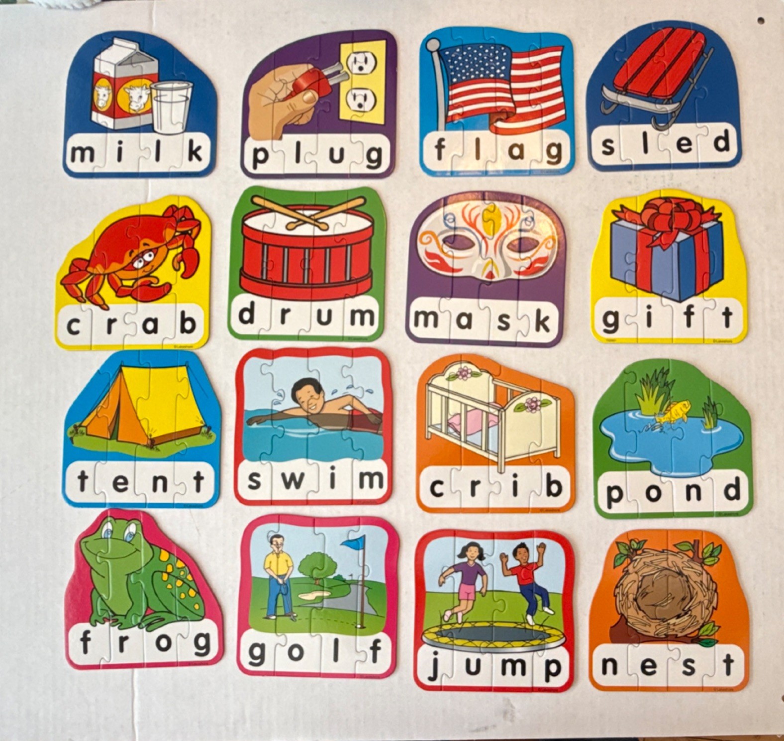 Lakeshore Word Building 4-Letter 16 4-Piece Puzzles Ages 3+ 3-4 Years Language