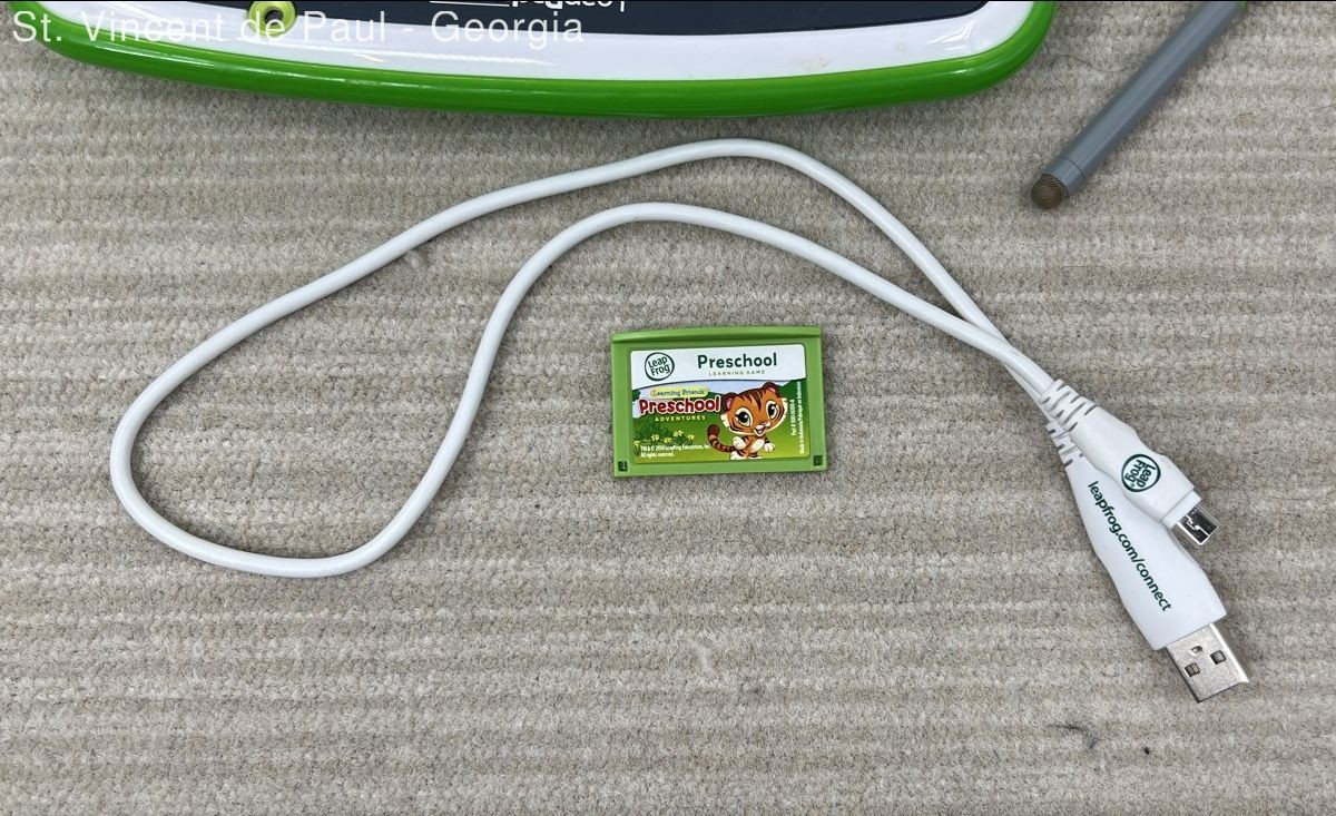 LeapFrog LeapPad Platinum Kids Learning Tablet W/ Charger & Extras Tested Works