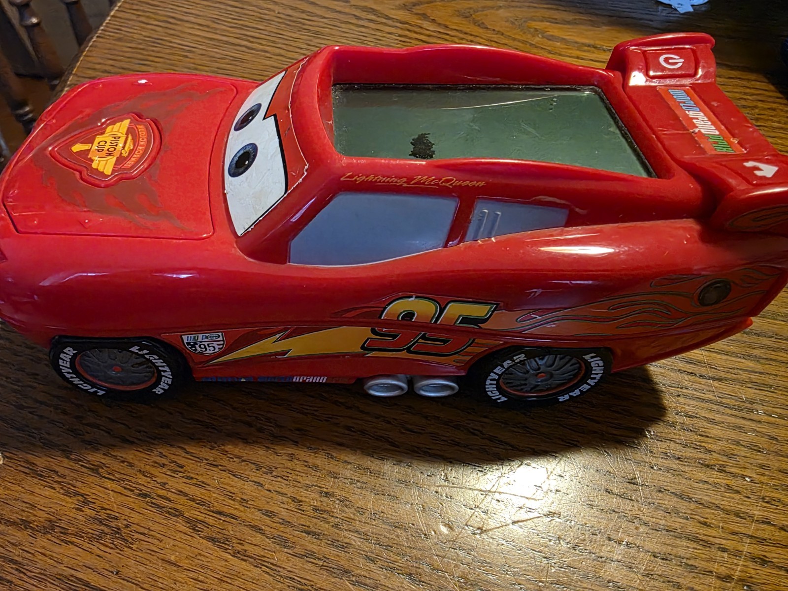 VTech Disney Pixar Cars 2 Lightning McQueen Learn & Go Handheld Console