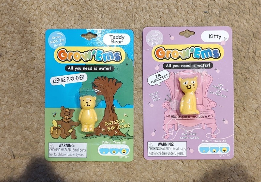 2 GROW ‘EMS – Teddy Bear & Kitty Cat – Grows 600% in Water – New Sealed Packages