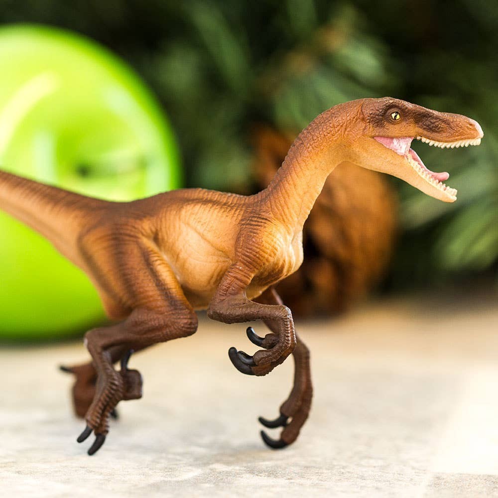 Safari Ltd Velociraptor Dinosaur Figurine Collectible Toy Figure 299929 NEW