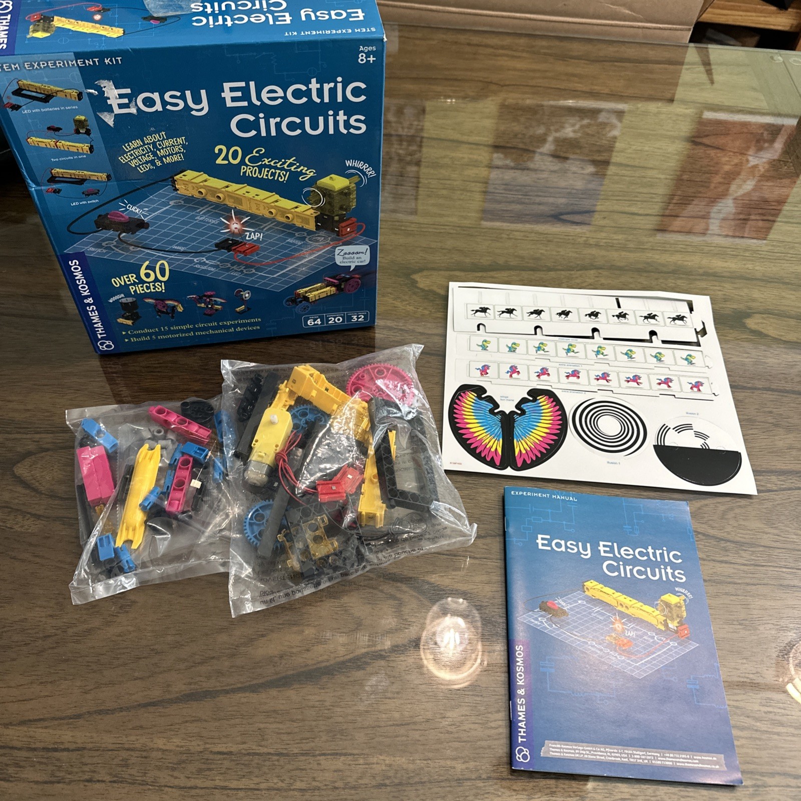 Thames & Kosmos Easy Electric Circuits STEM Kit 20 Projects Over 60 Pcs NEW
