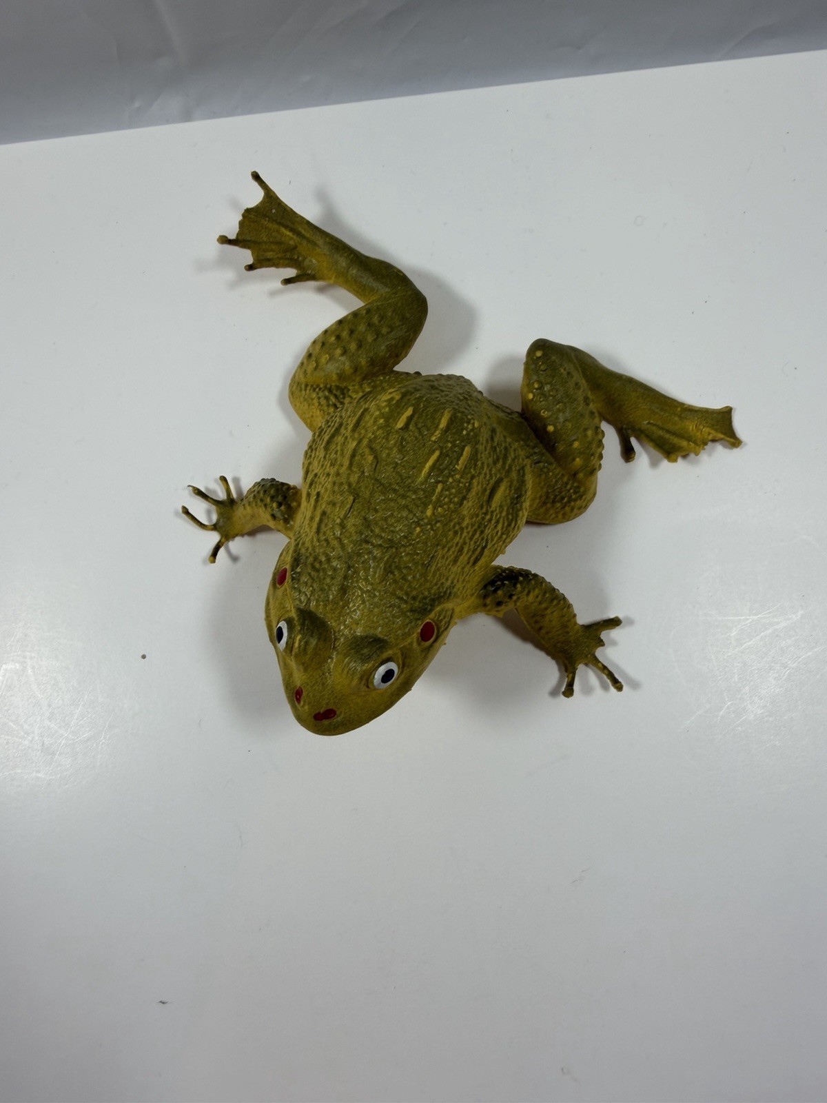 Vintage Imperial Rubber Toad Frog Bath Toy Green Yellow Squeeze Squirt Toy