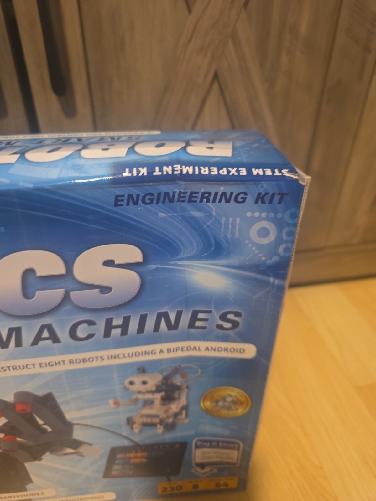 Thames & Kosmos Robotics Smart Machines STEM Kit builds 8 Robots for Kids 8+
