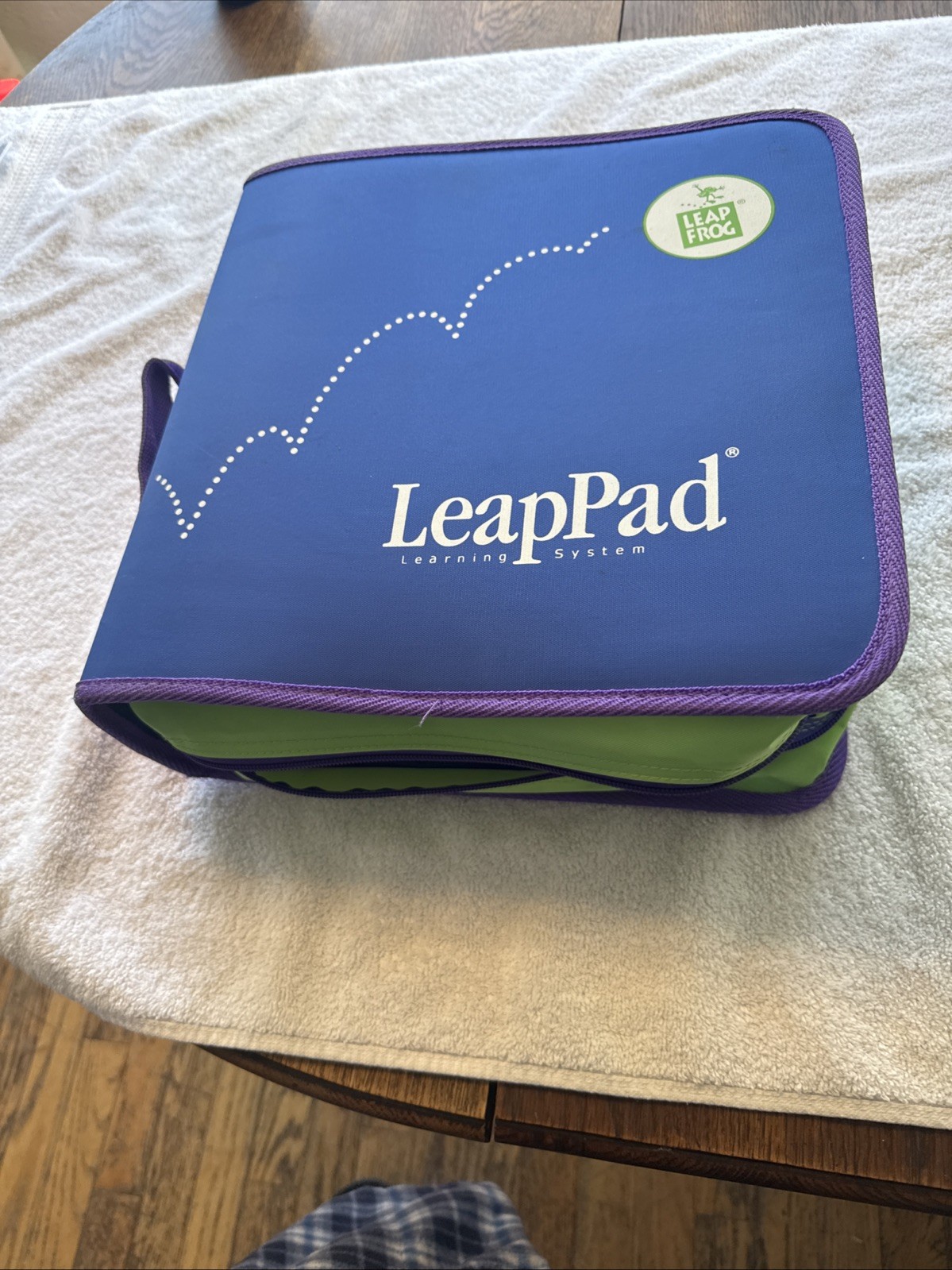 Leap Pad Plus Writing System With Case And 3 Books & Cartridges