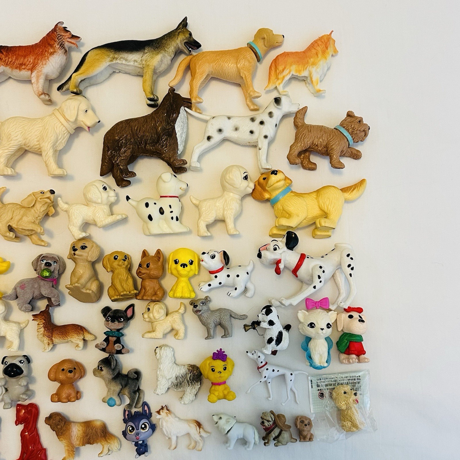 24 Pc Lot Dogs Puppies Figures Mixed Breeds Preschool Classroom .75″-3″