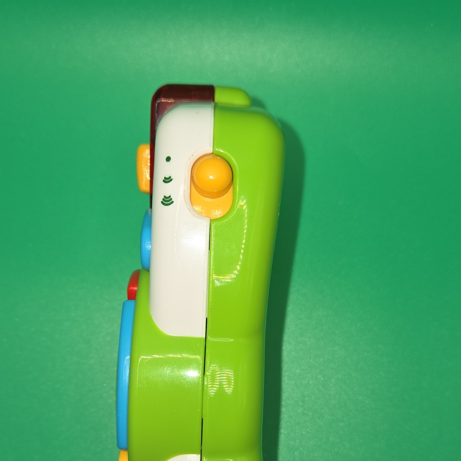 LeapFrog Learning Lights Remote Electronic Toy for 6 Months-3 Years