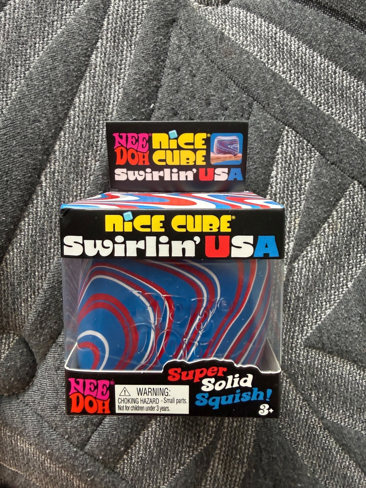 RARE New NeeDoh Nice Cube SWIRL Swirlin USA Red/White/Blue Solid Squish Needoh