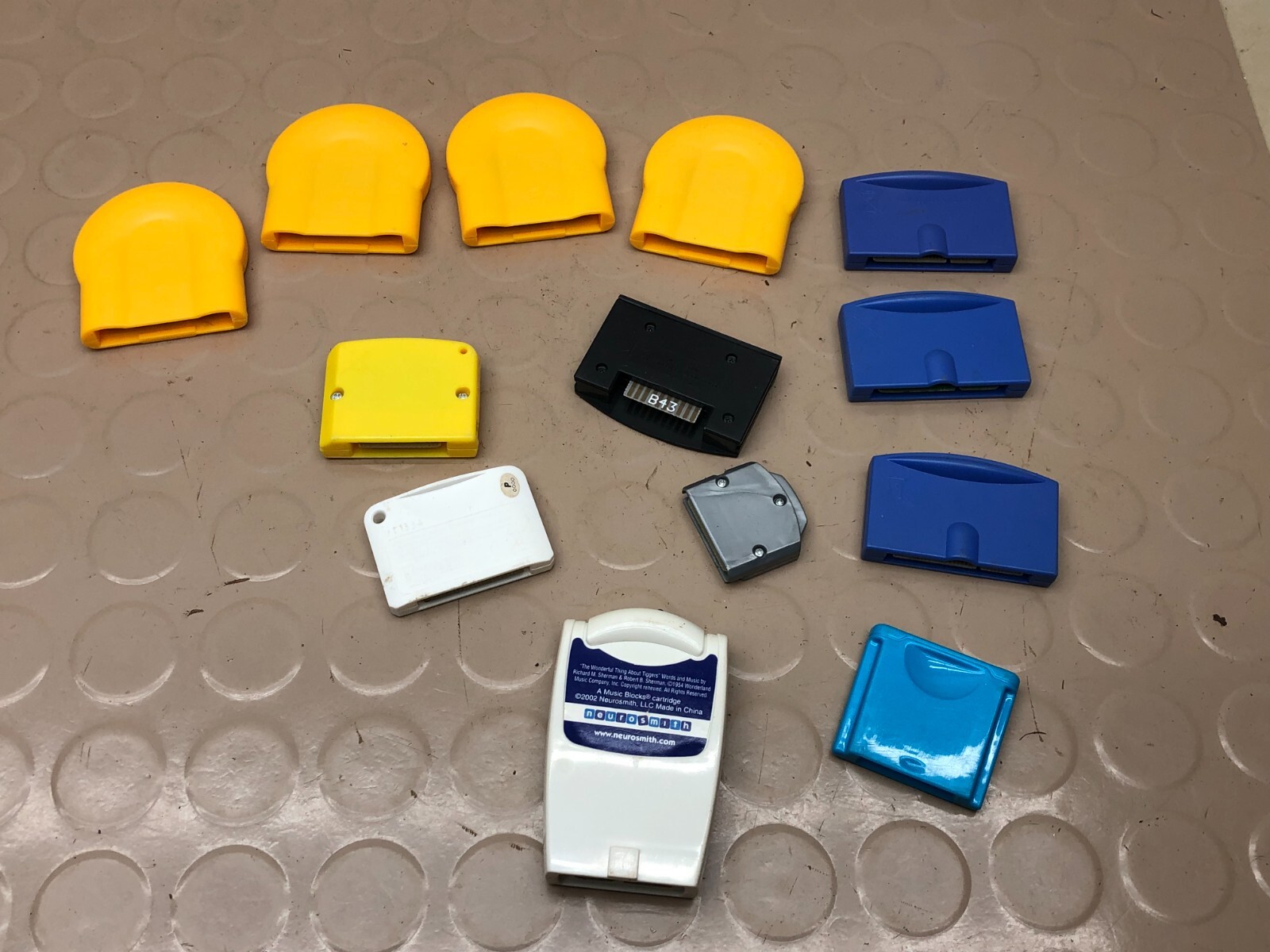Leap Frog Click Start – Leapster – Mobigo Quiz Wiz + Misc Cartridges Lot a