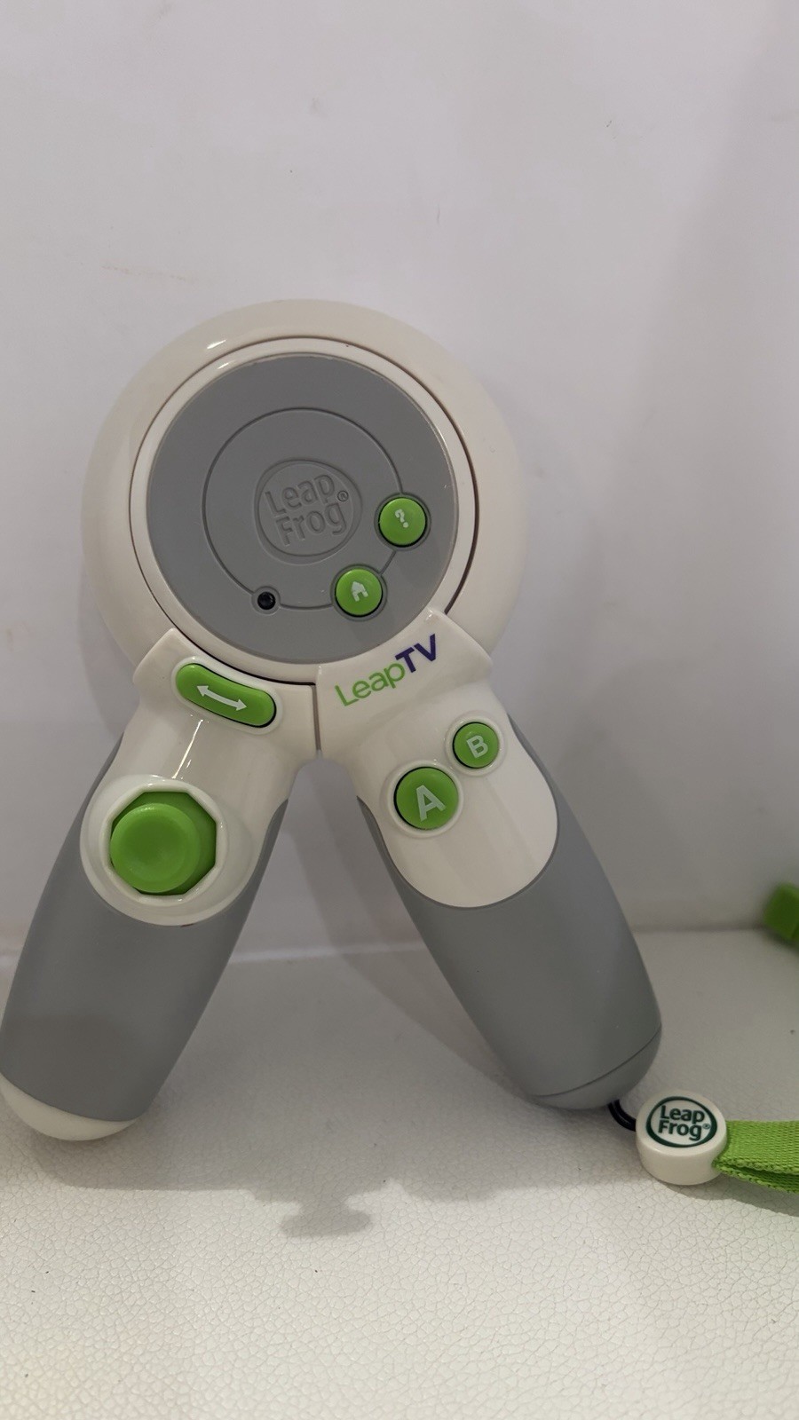 LeapFrog LeapTV Console System 2 Controllers Camera HDMI Tested Works