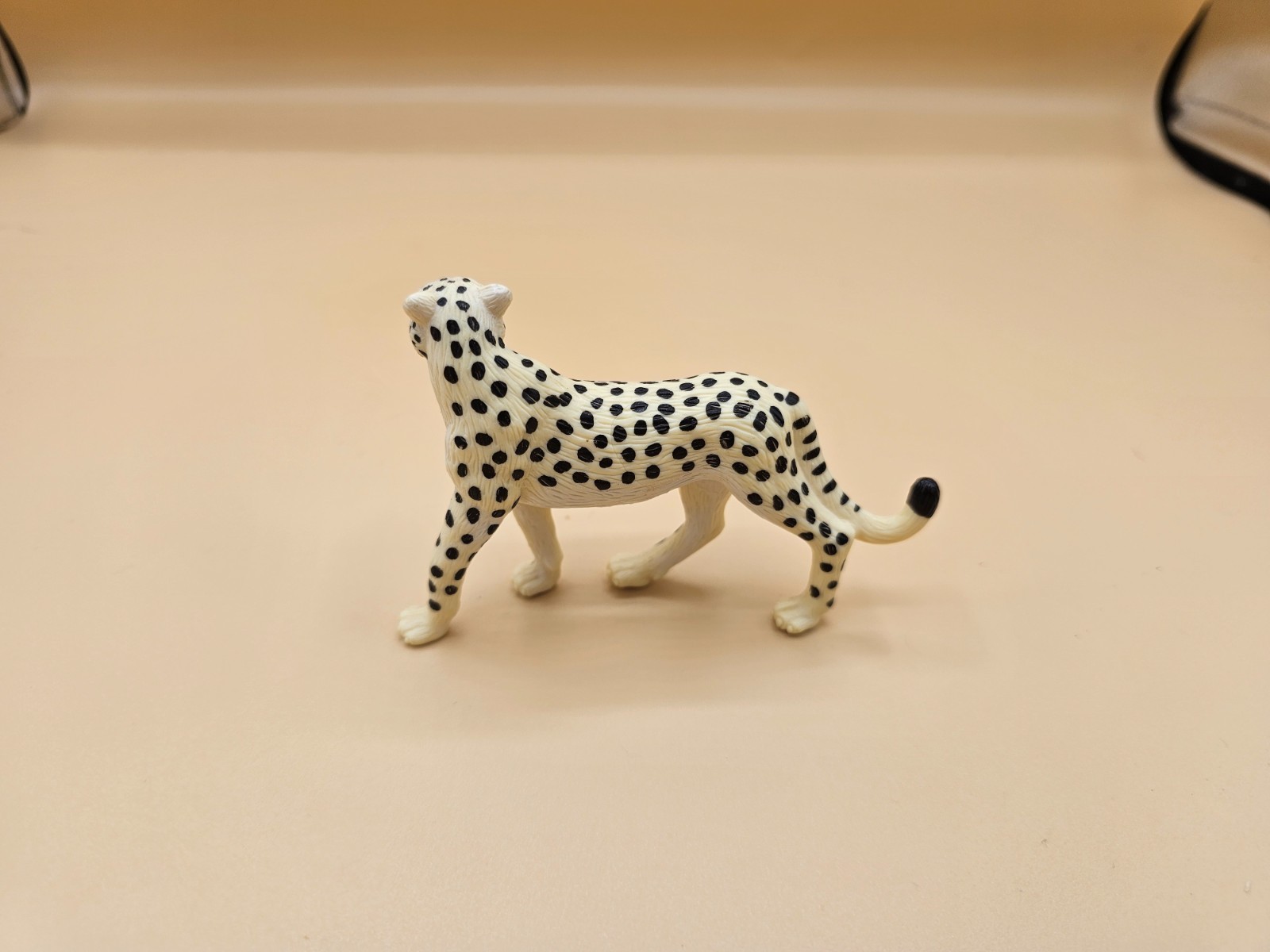 Rare Retired McDonald’s Cheetah Animal Toy Figure 1998