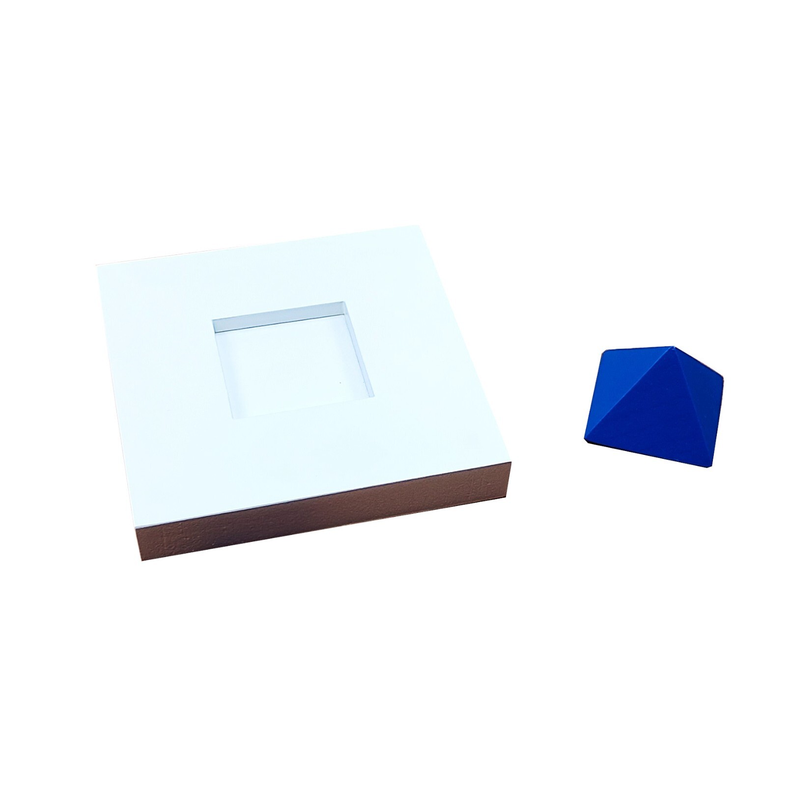 Solid Grammar Symbols with Tray – MONTESSORI LANGUAGE MATERIAL