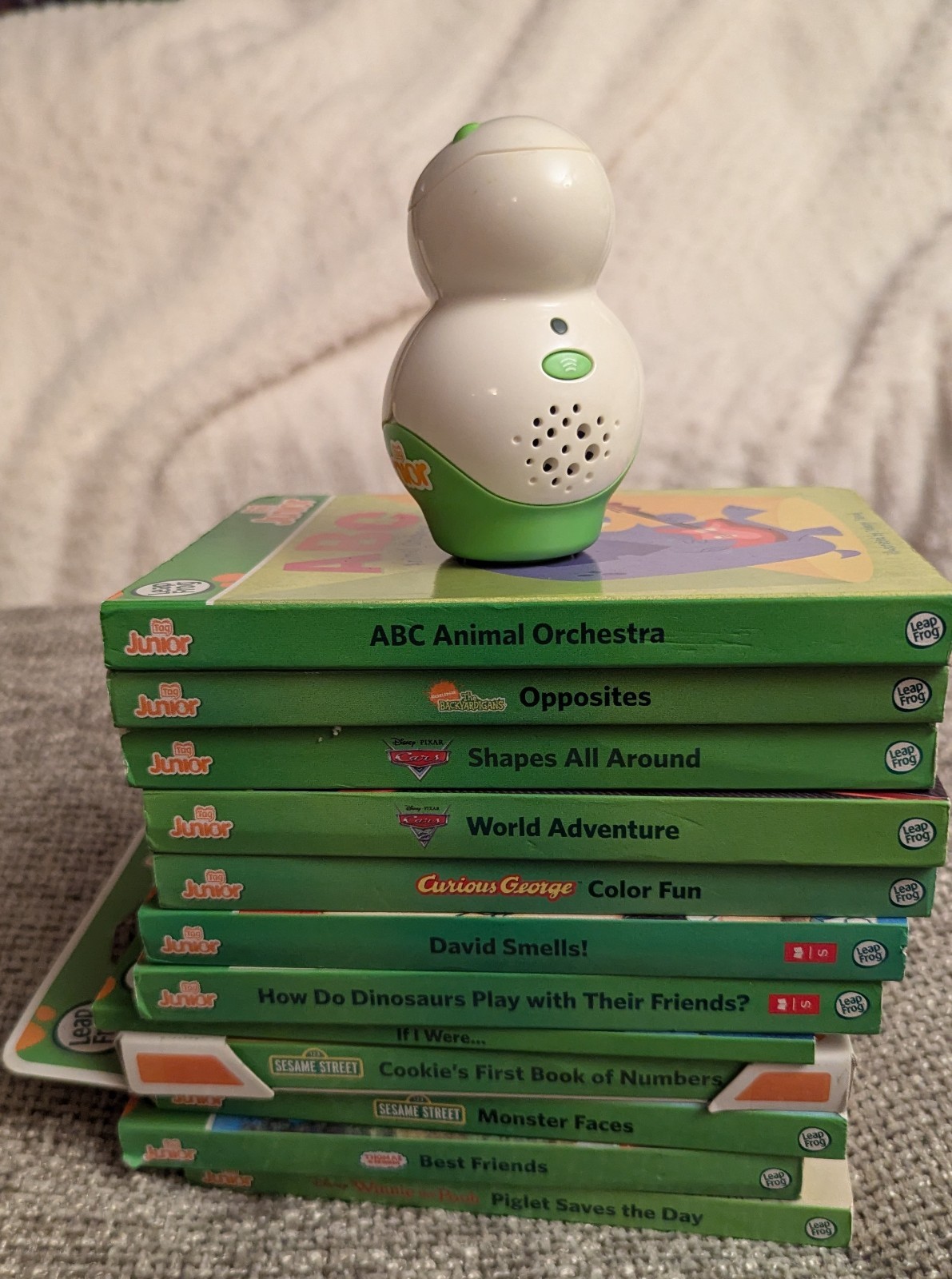 Leap Frog Tag Junior Reader wtih 12 Books – TESTED & WORKS w/ Disney & More!
