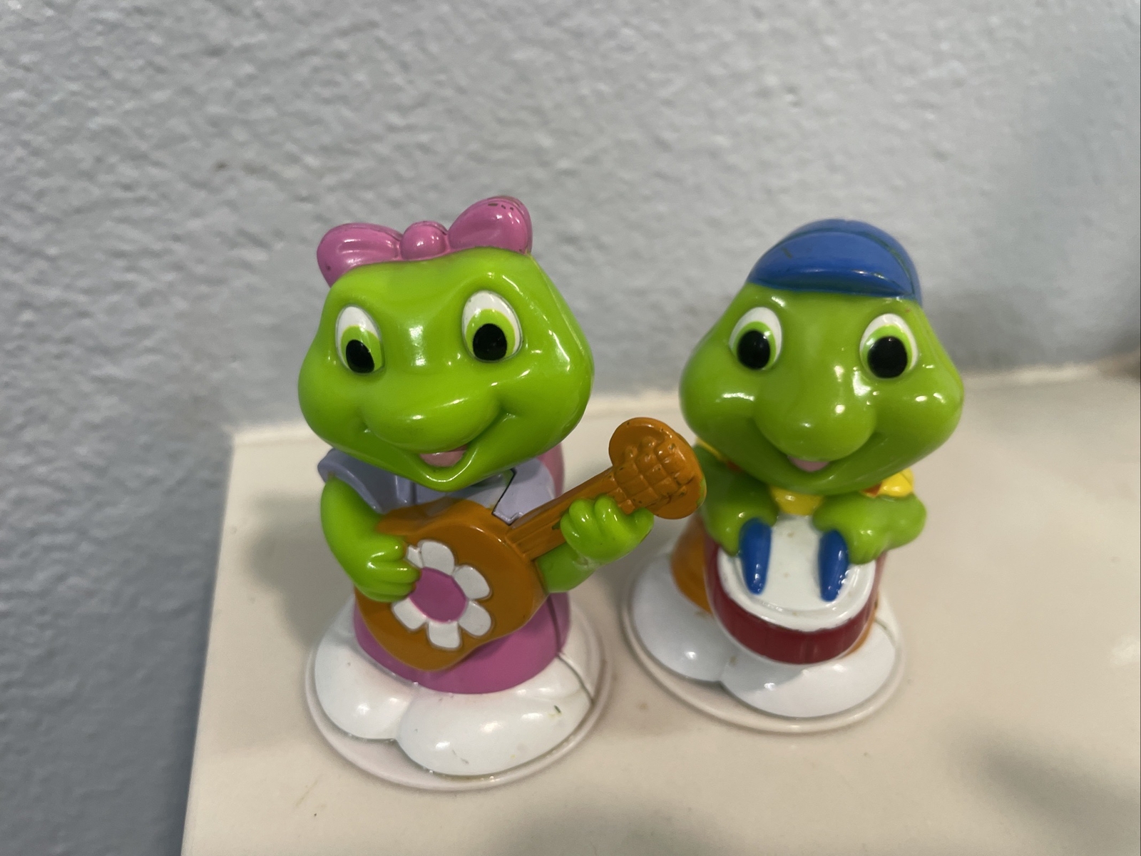 Vintage Leap Frog Phonics School Bus Music Band Replacement Figures Lily and Tad