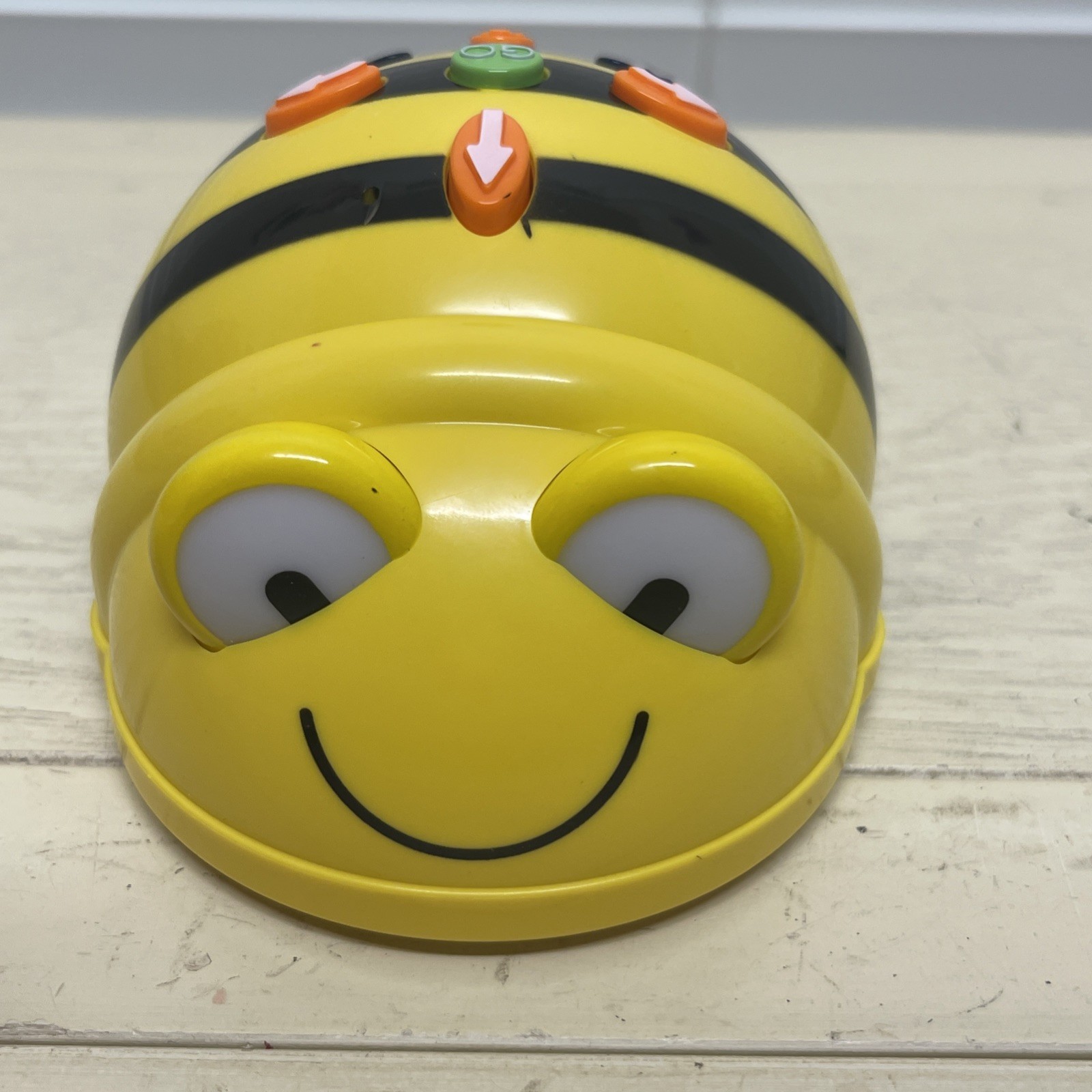 TTS Bee-Bot Programmable Floor Robot WORKING No Charger Included