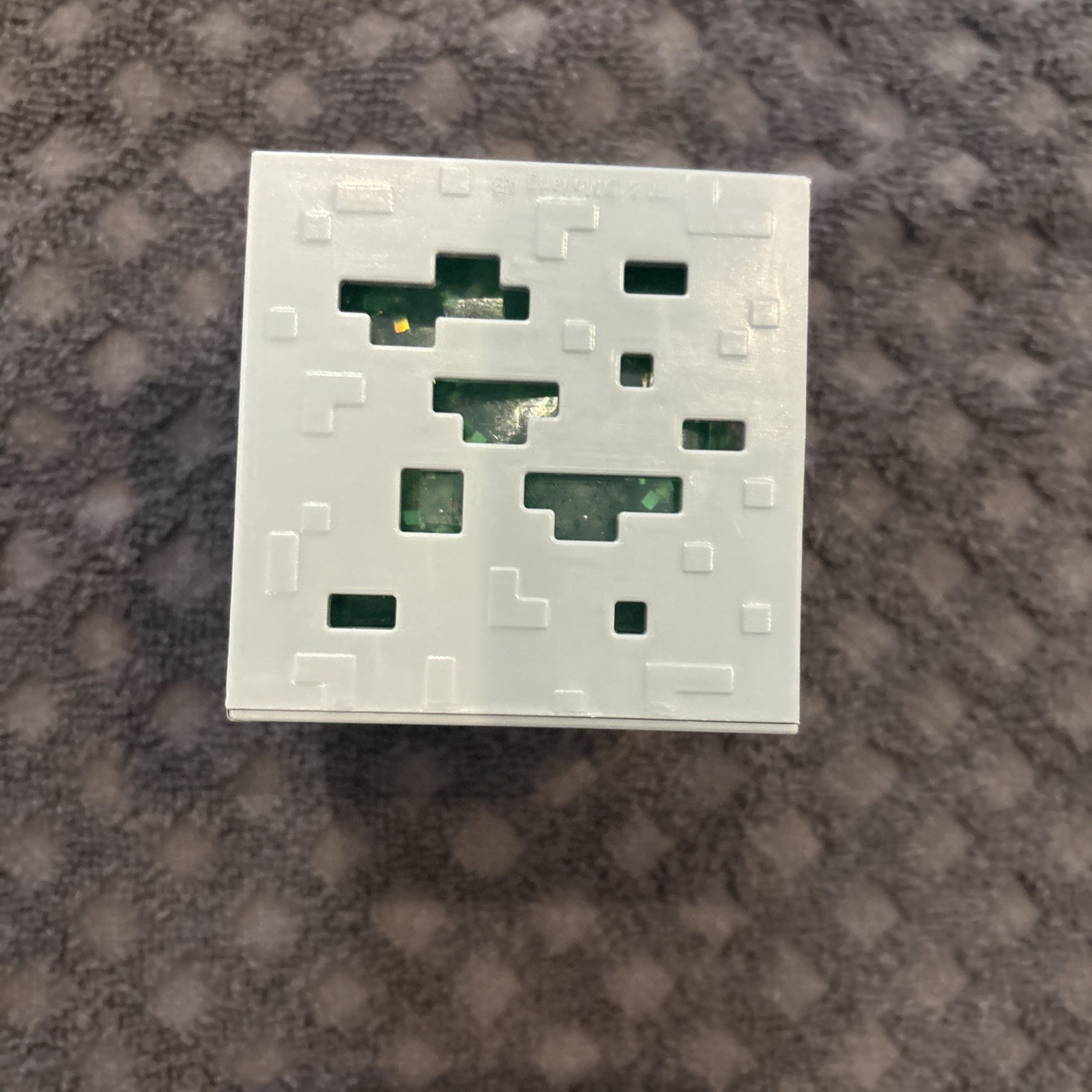 MINECRAFT JELLY CUBES – (GREEN) Viral Squishy IN HAND. (GREEN)