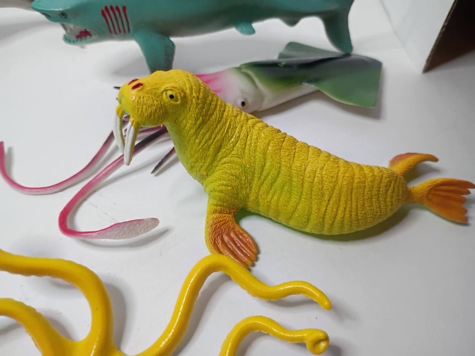 Mixed Lot Of 11 Ocean Animals Toys, Sharks, Whales, Ray, Science, Educational