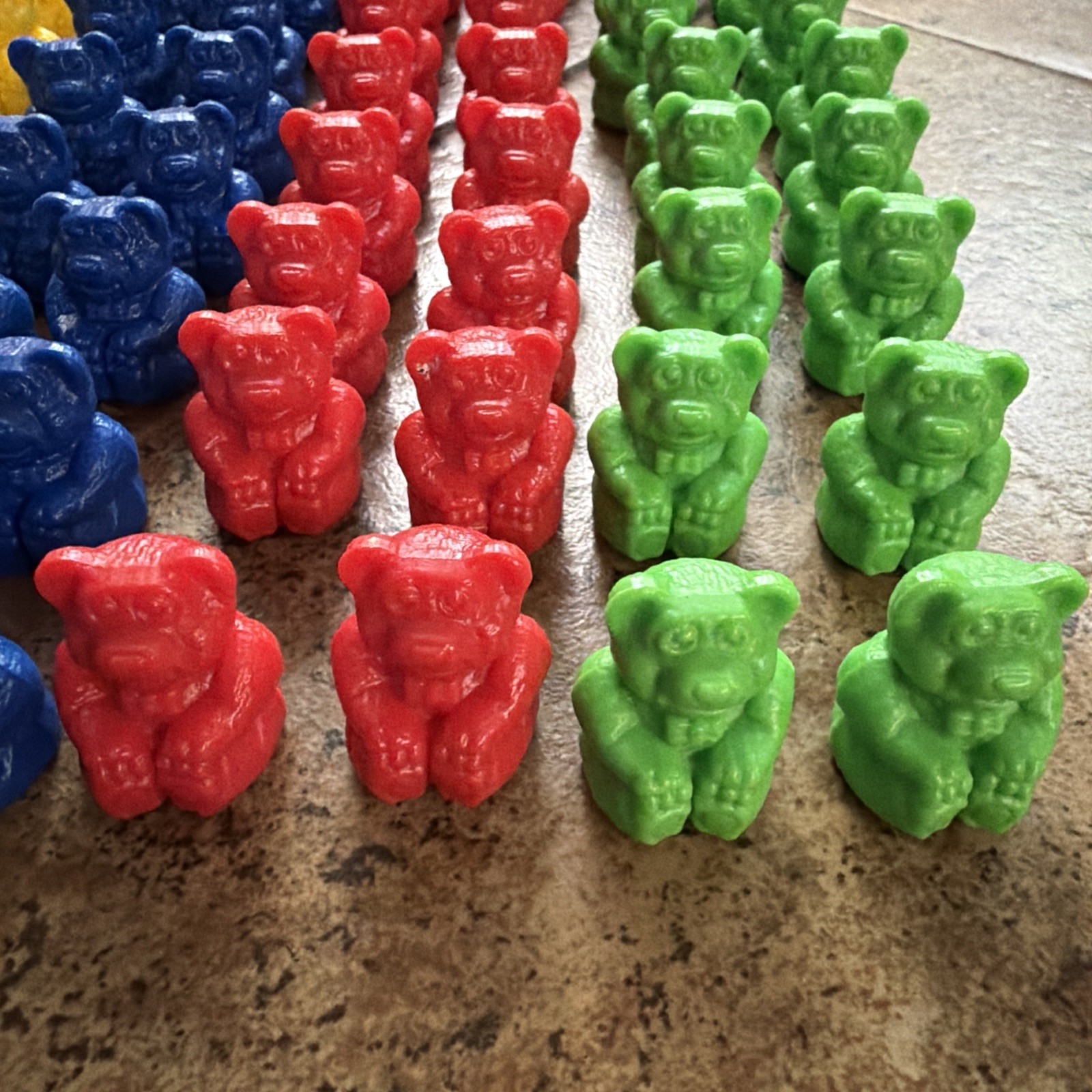 Plastic One Inch Teddy Bear Counters Red Yellow Blue Green Lot Of 97