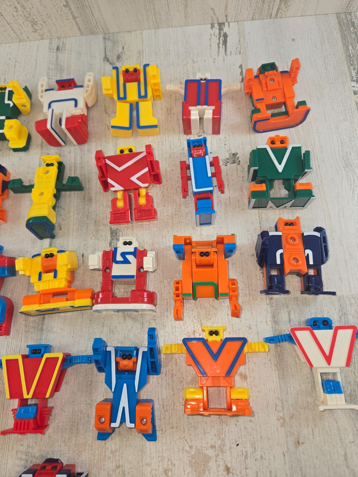 Lakeshore Alpha Bots Transformer Robots Letter Learning Toys Lot of 25