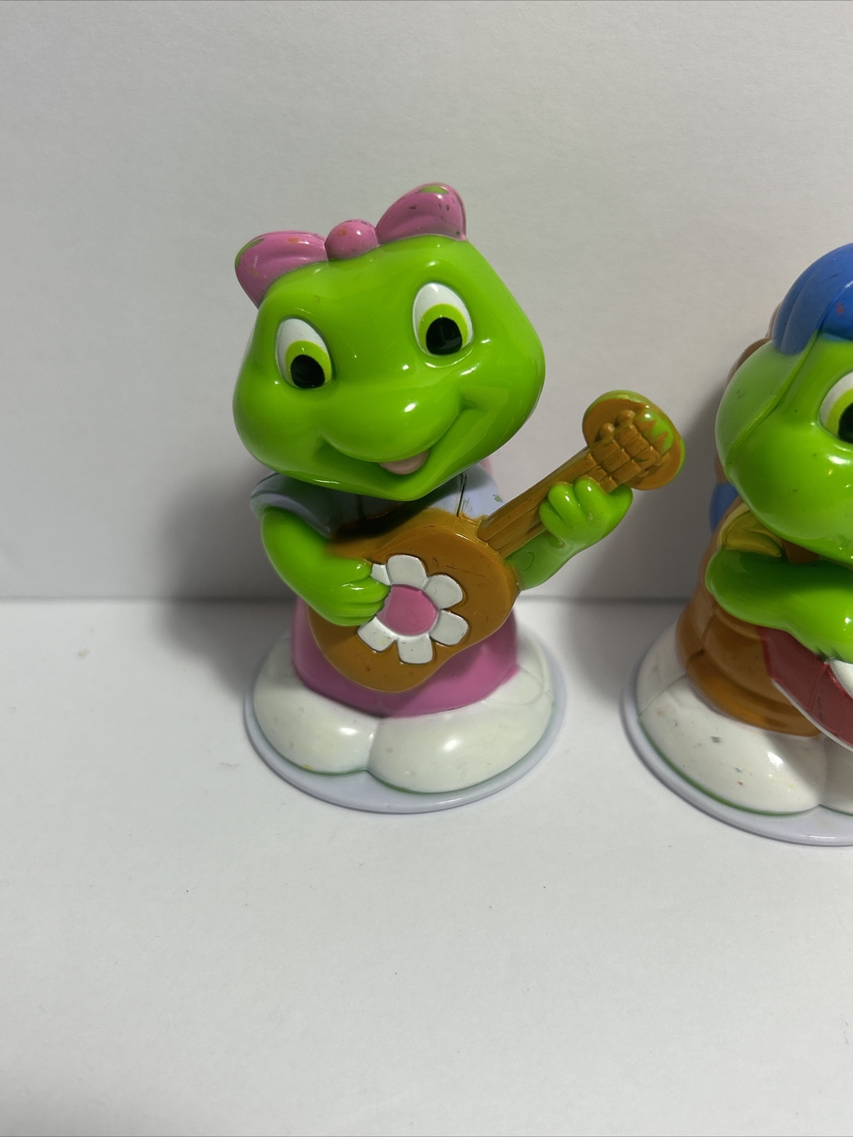 Vintage Leap Frog Phonics School Bus Music Band Replacement Figures Lily and Tad