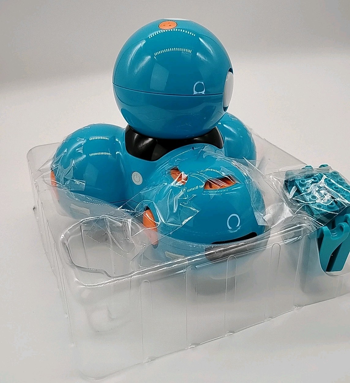 Wonder Workshop DA01 Dash Smart Robot Blue Voice Activated Programmable For Kids