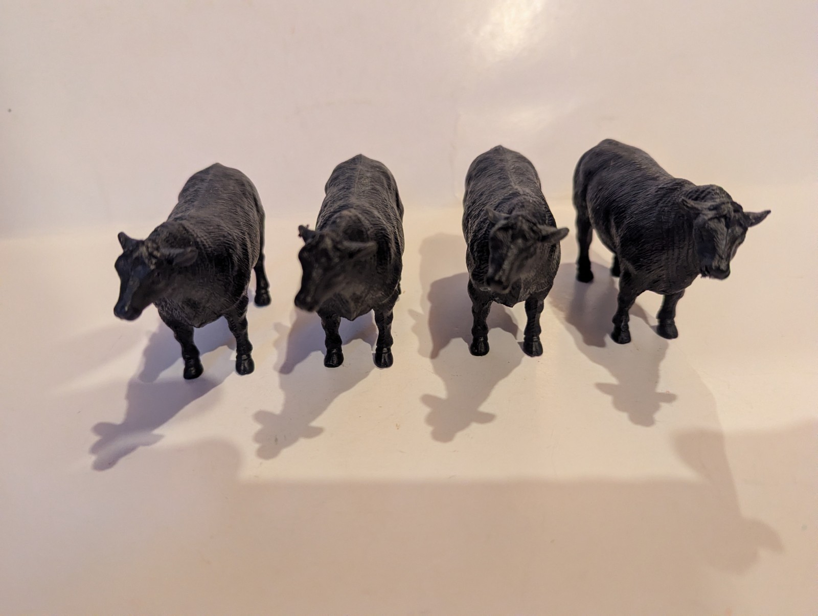 Lot of 4 New Ray Black Angus Cows (3 5/8″)