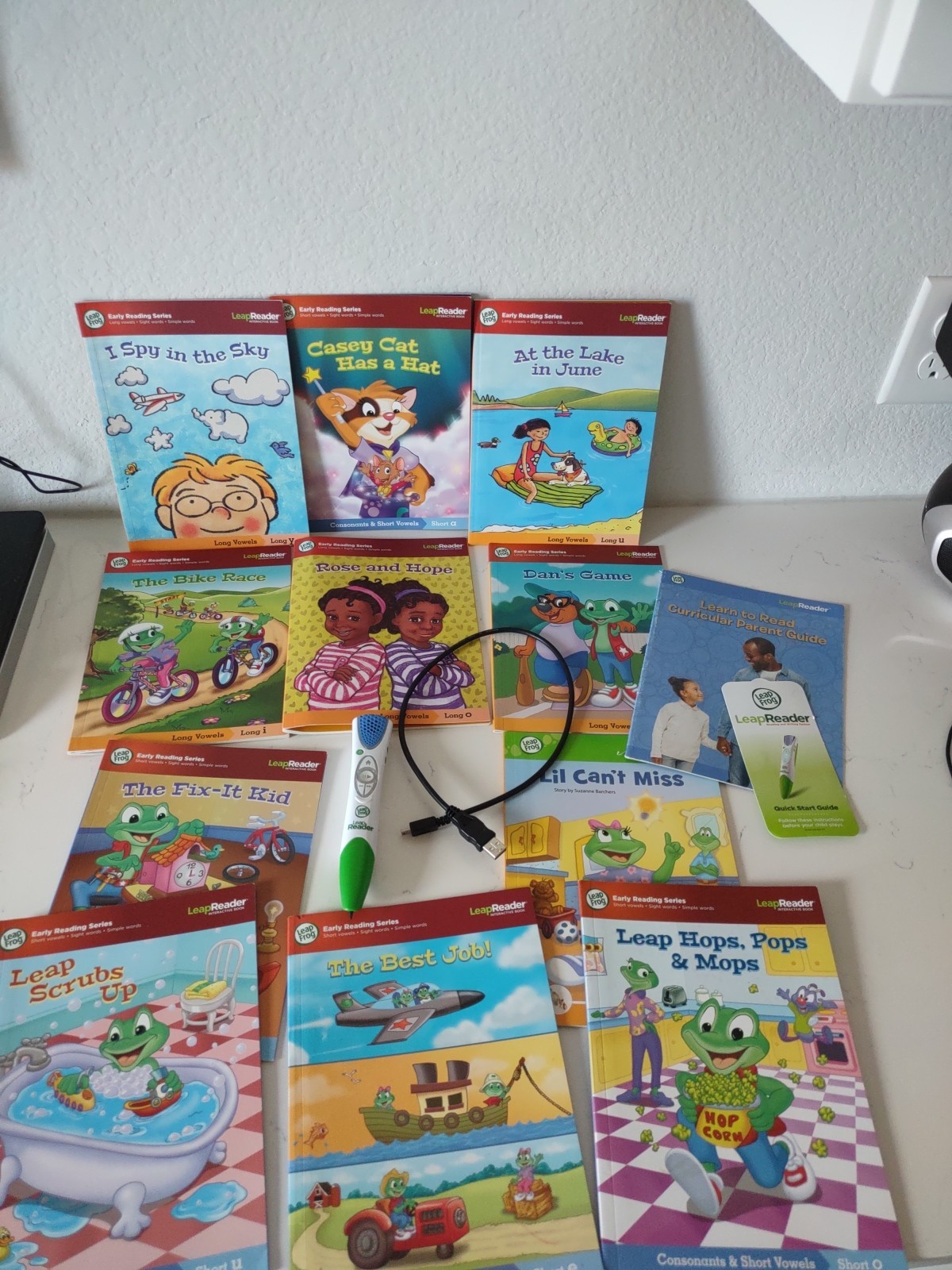 Leap Frog Leap Reader Reading Pen Leapfrog WORKs Book Lot Charger Learn To Read