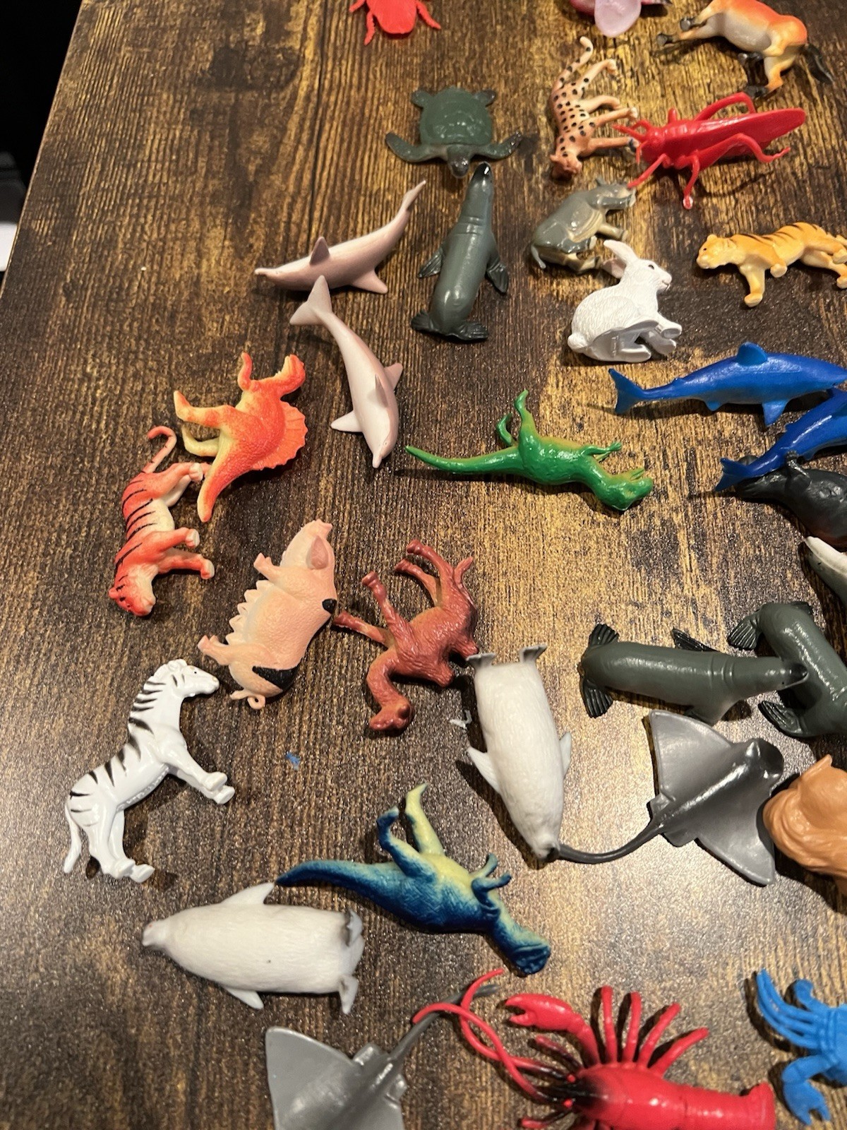 Mixed of Plastic Sea Animals Fish Shar Turtle and Land Animals Insects Lot of 87