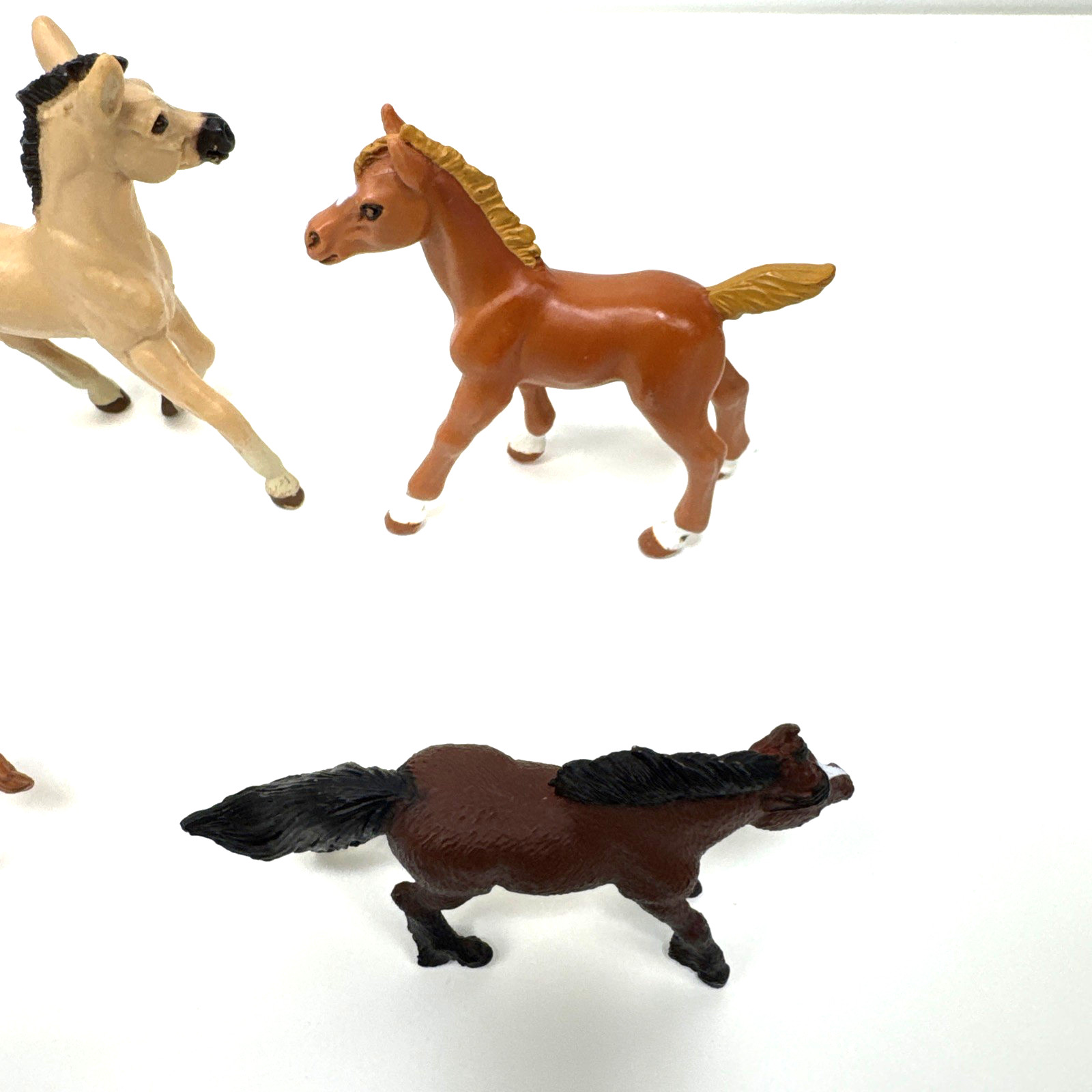 Lot Of 6 Miniature Horse Toy Figures Safari Plastic 90s & 2005