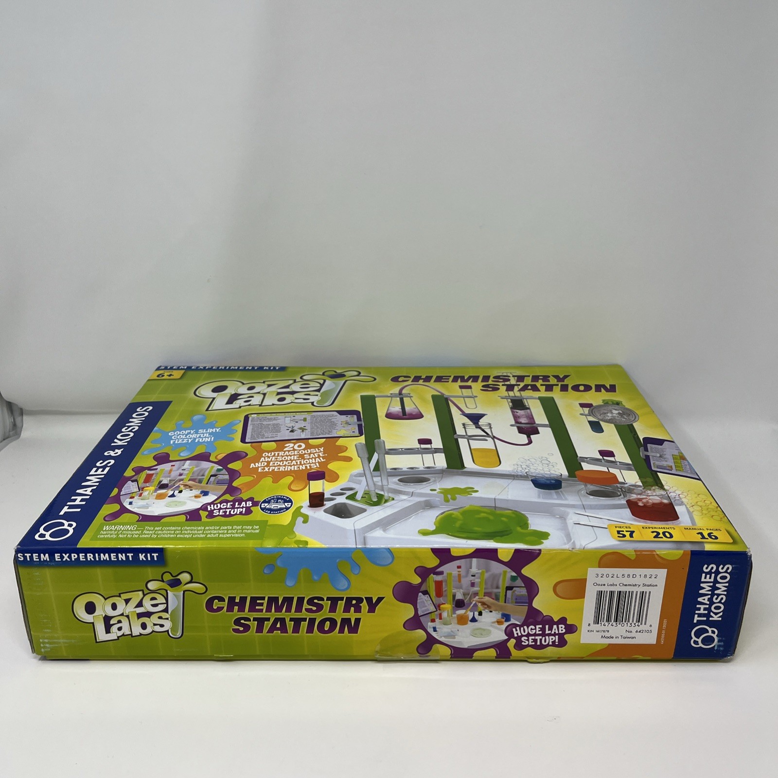 Thames & Kosmos Ooze Labs Chemistry Station STEM Experiment Kit 20 Experiments