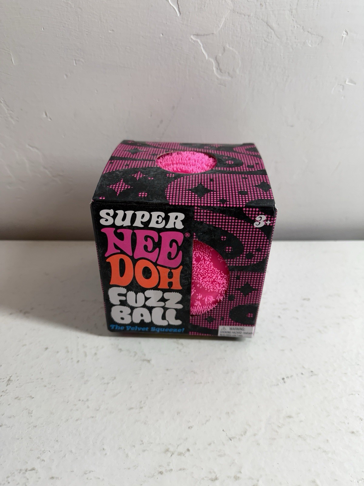 NeeDoh Super Fuzz Ball XL Velvet Squeeze PINK Fuzzball Squeeze Stress Ball NEW