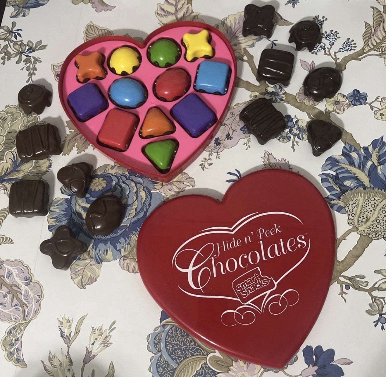 Valentines Learning Resources Smart Snacks Hide n’ Peek Chocolates Matching Game