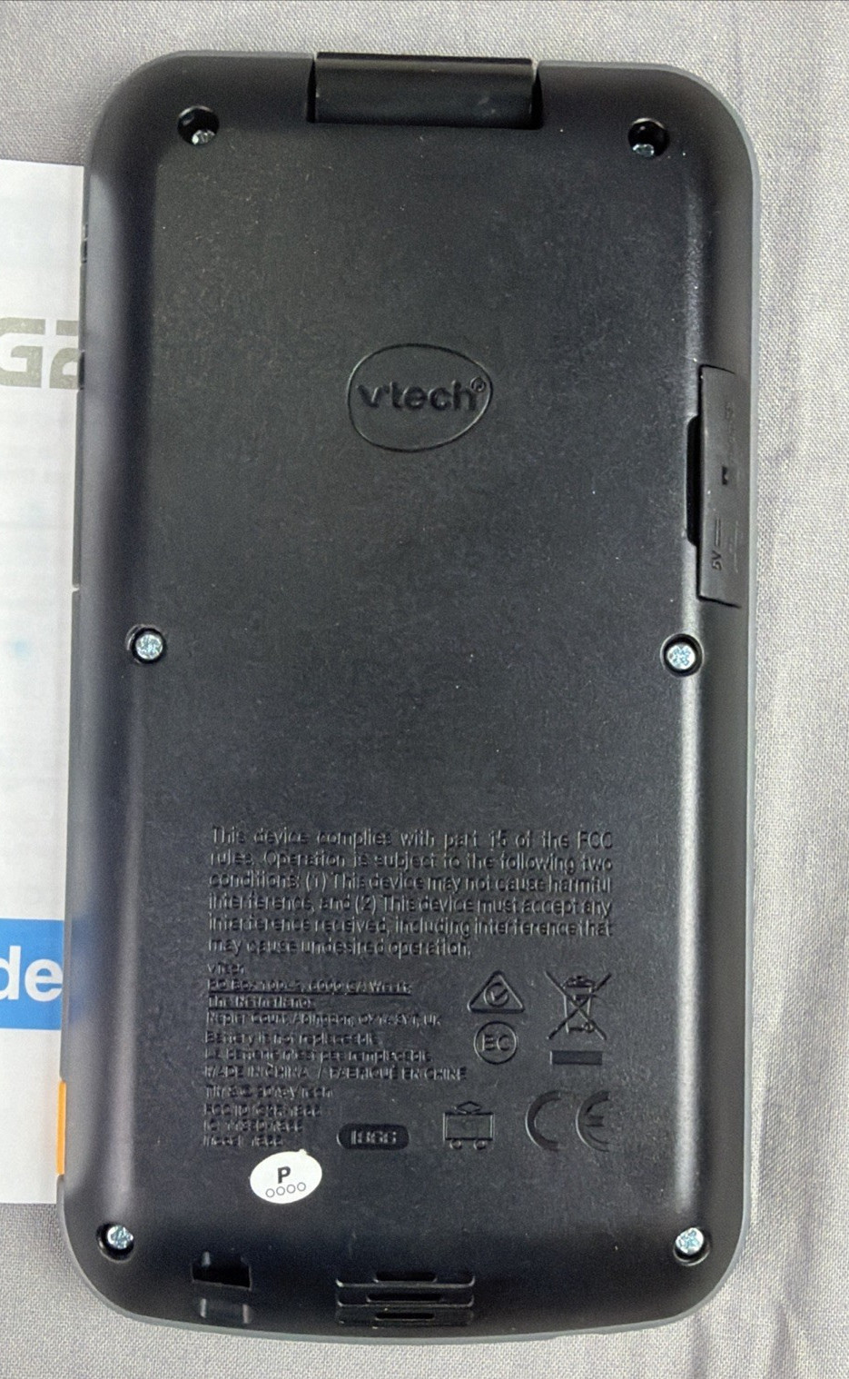 KidiBuzz G2 VTech KidiCom Chat Camera Smart Device Black Model 1866 w Charger