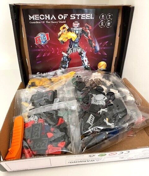 STEM Toys Disgusting Biology & Mecha of Steel Race Car Transformer Lot of 2