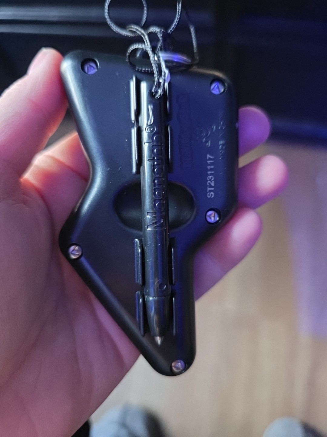 Magnatab Lightening Keychain