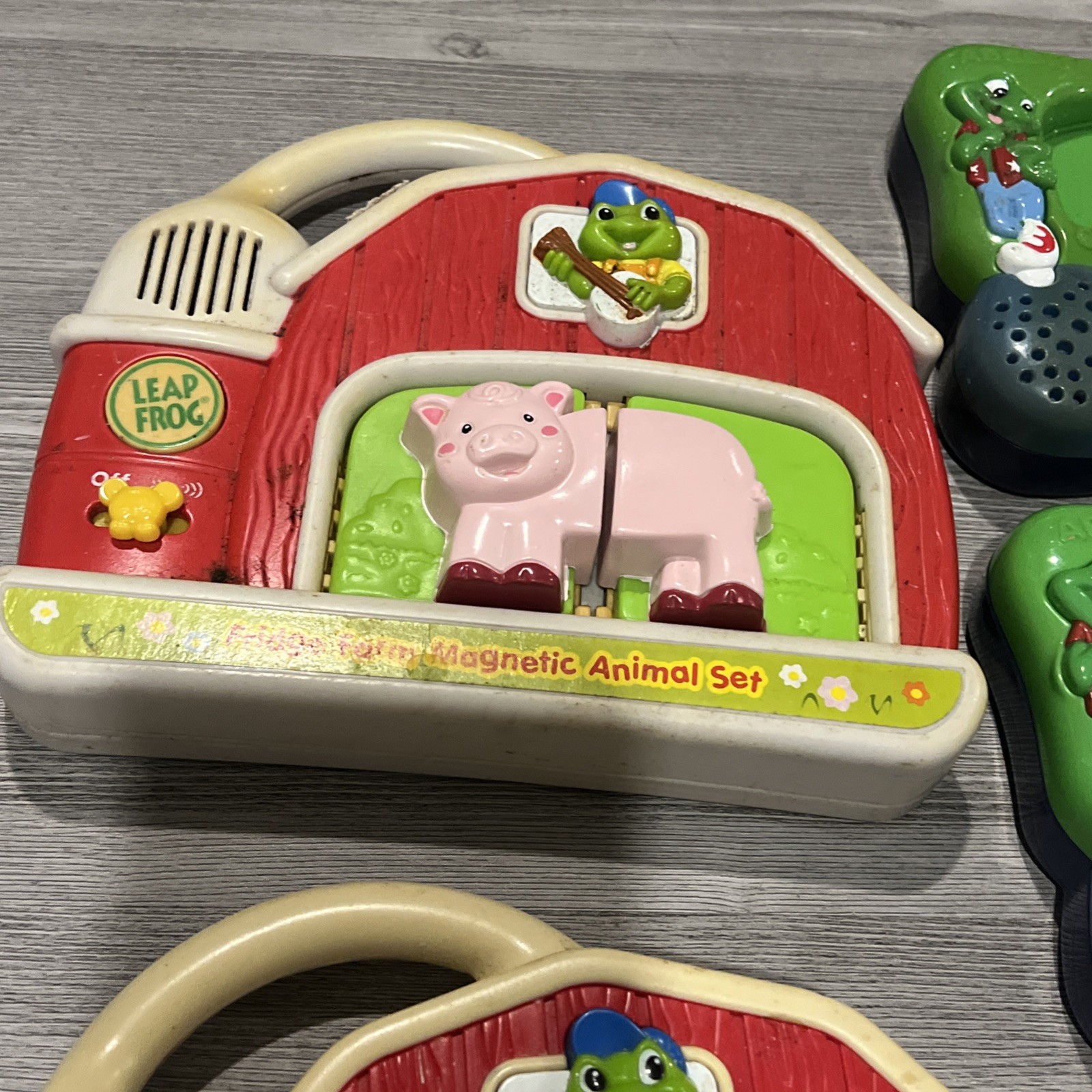 Lot Of Farm Leap Frog Fridge Phonics Magnetic Alphabet Base Unit UNTESTED AS-IS