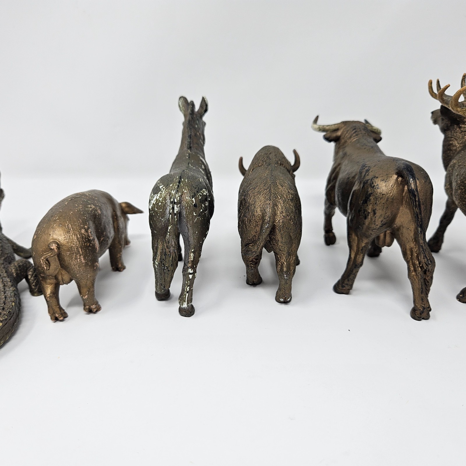 Mojo Safari Mixed Animal Figures Lot of 8