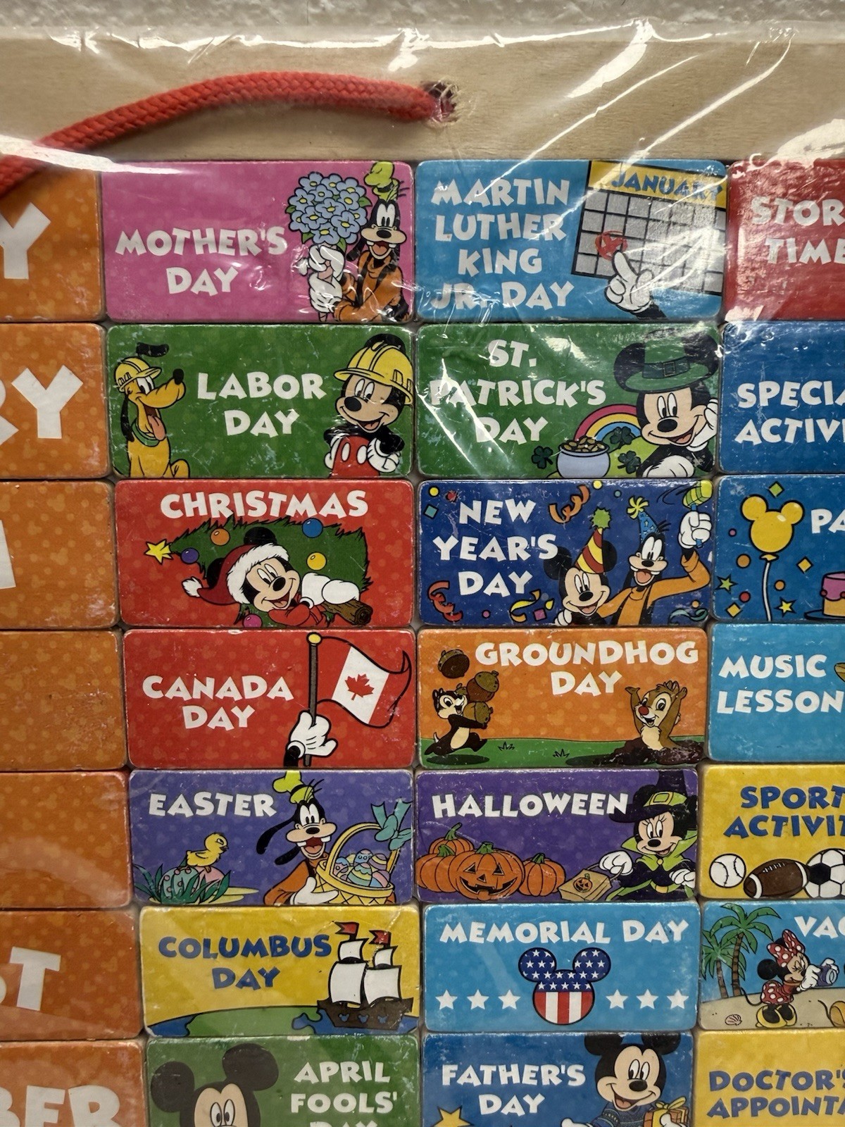 Melissa And Doug My Daily Calendar DISNEY Mickey Mouse Magnetic Wooden Holidays