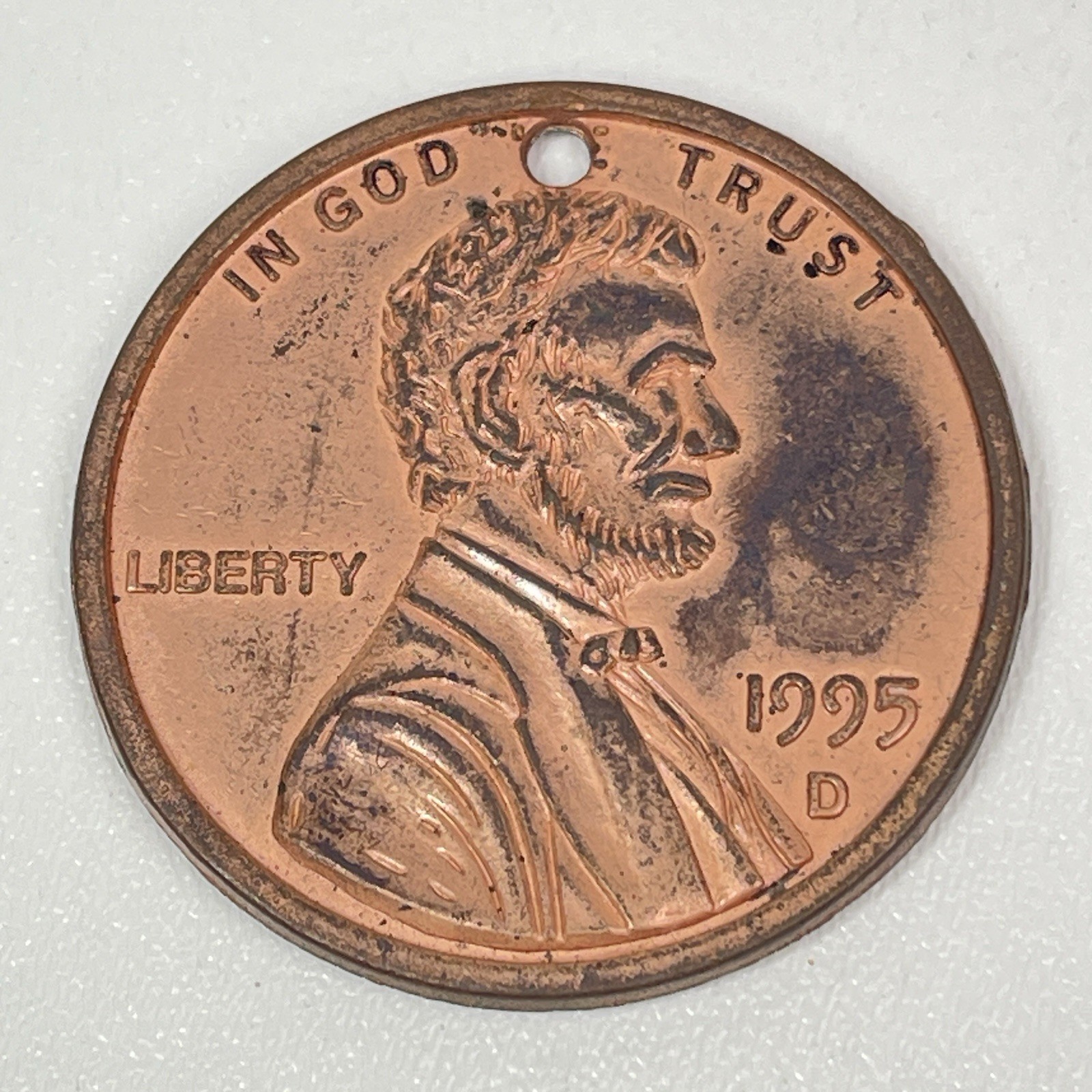 Novelty 2 inch Lincoln Penny Key Chain 1995 D Toy Money Coin Realistic Toy