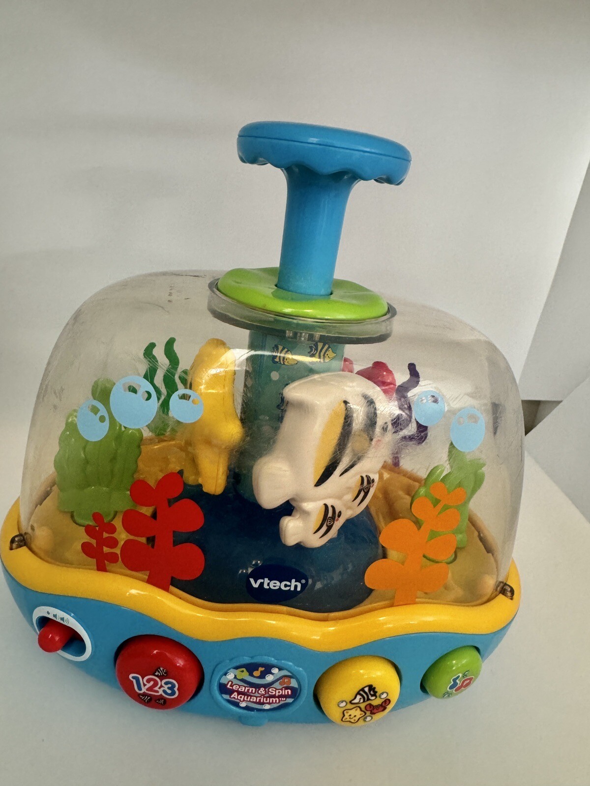 VTech Learn & Spin Aquarium Baby Toy Light Up Toddler Fish Push Learning Numbers