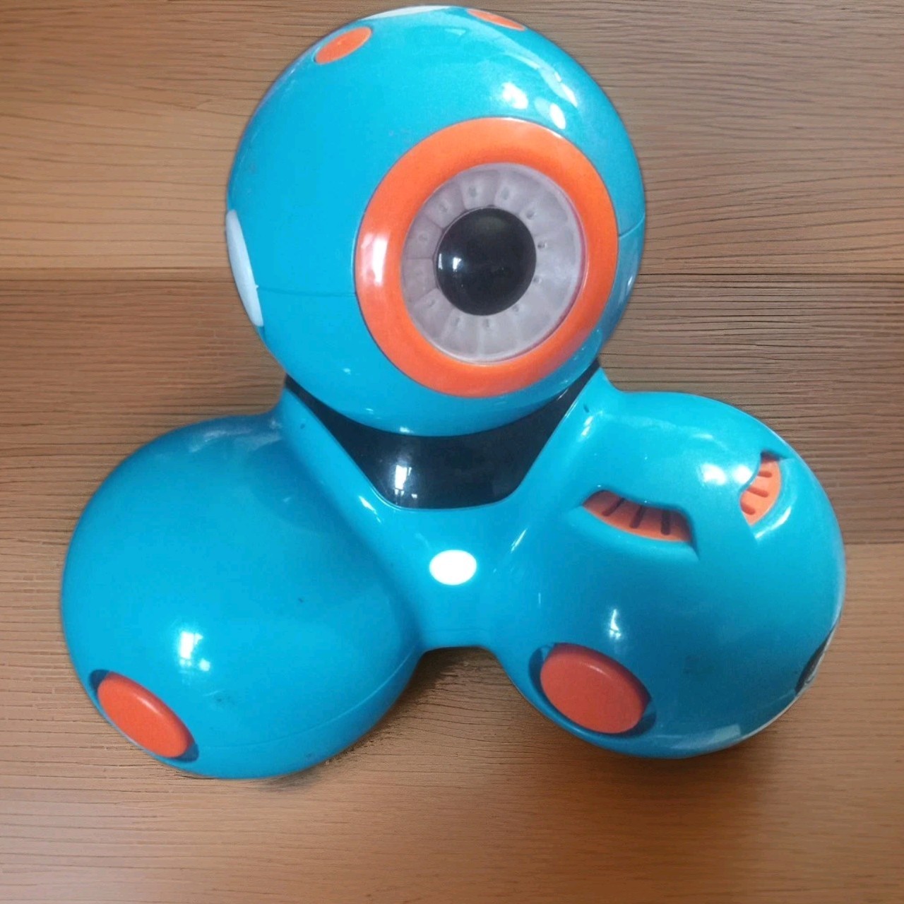Wonder Workshop DA01 Dash Robot Blue Interactive Robotic Companion Tested