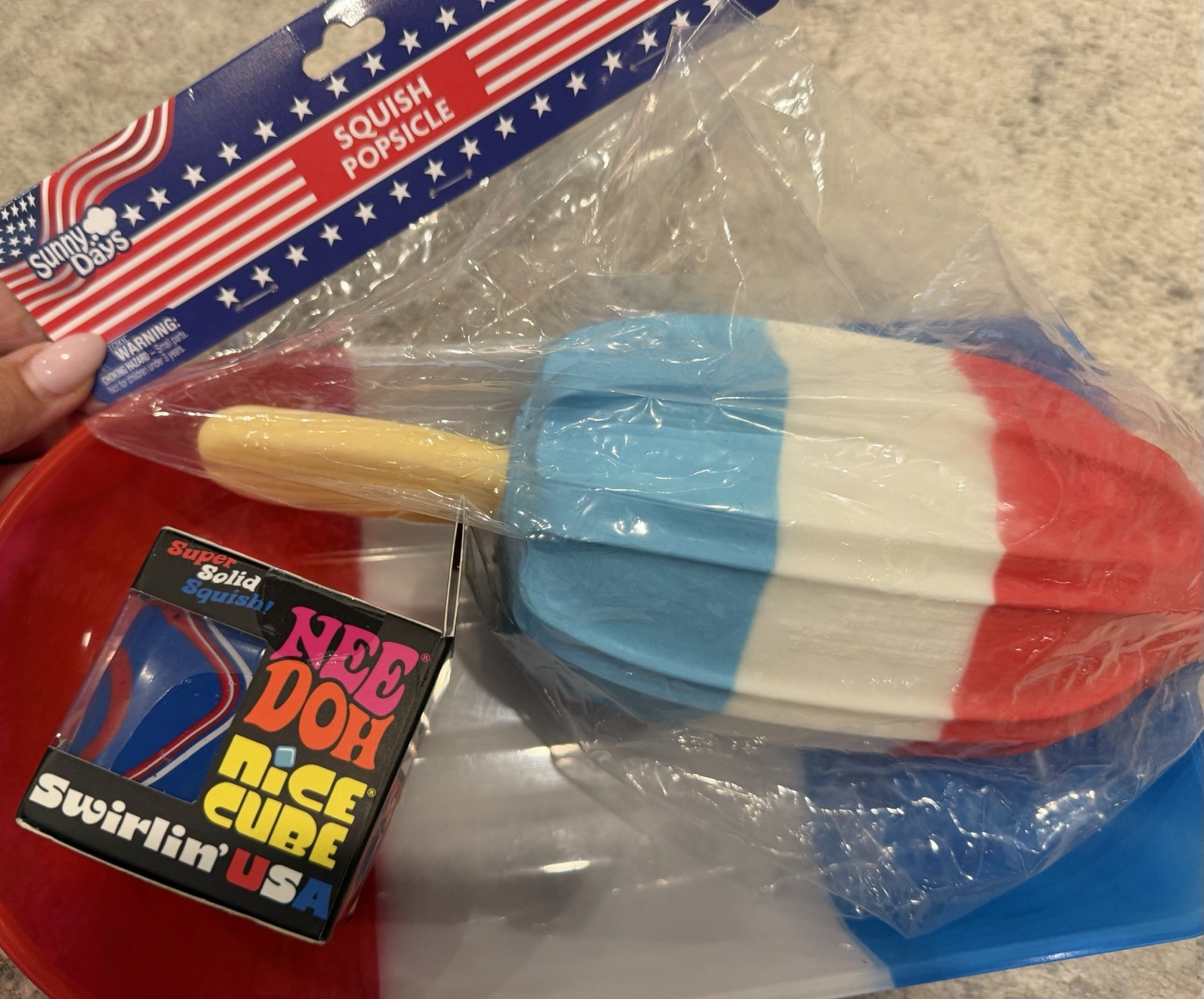 Schylling NeeDoh Nice Cube Swirlin’ USA & Squish Popsicle Red/White/Blue 3+