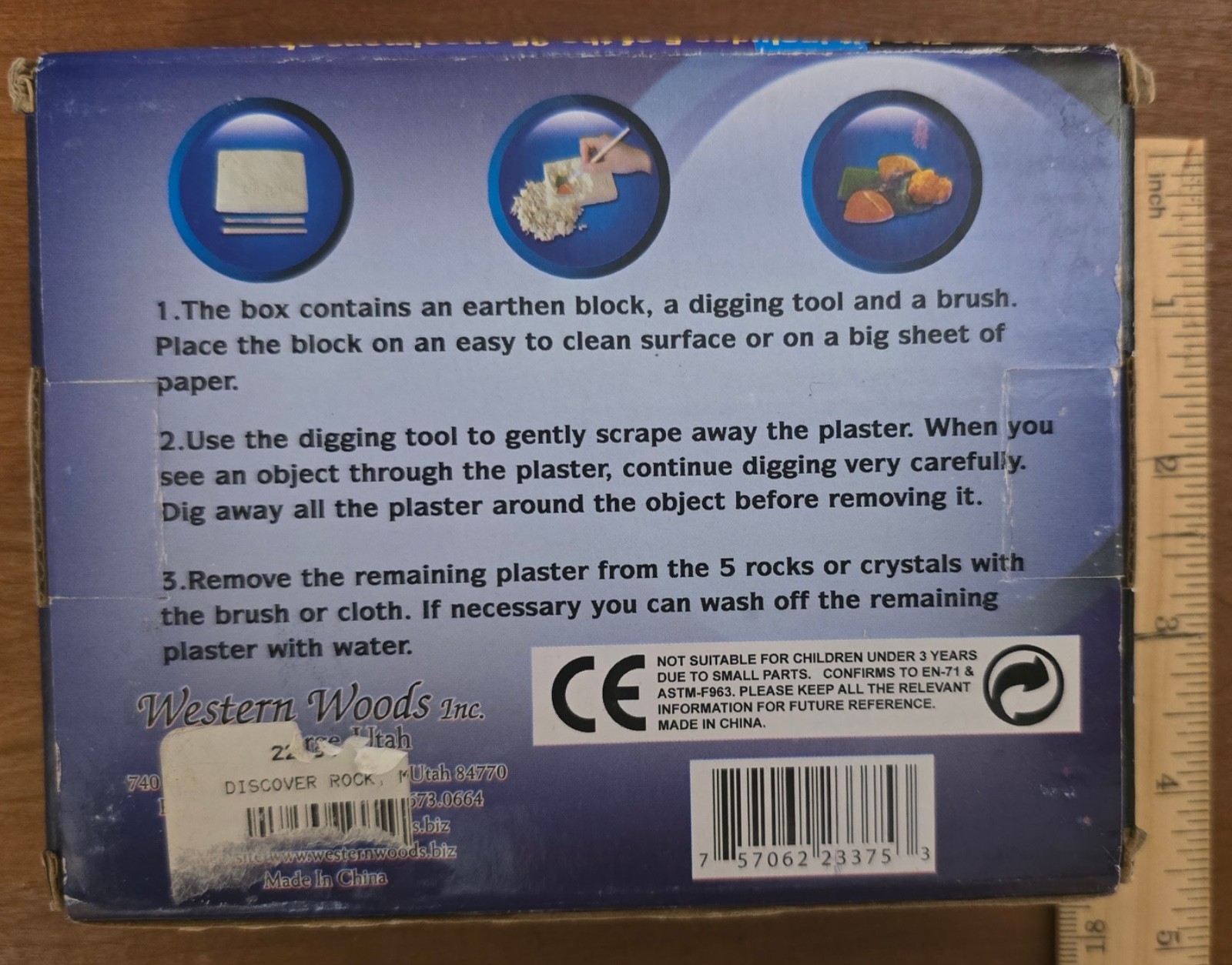 Treasure Excavation Kit 25 Rock, Crystal, Gem & Minerals with Tools 6″x5″ NEW